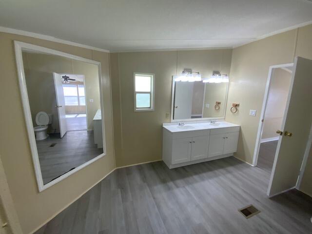 Crescent Shores - Residential Lease