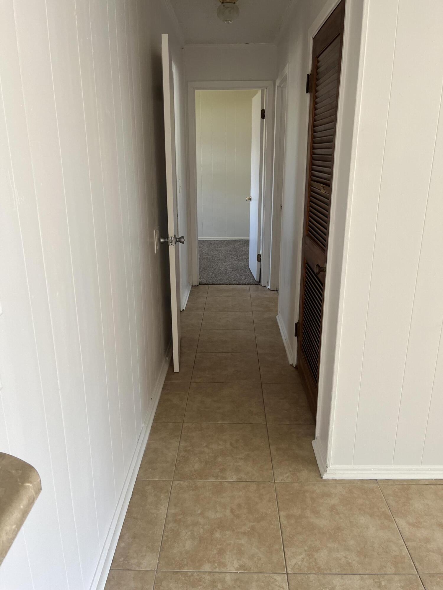 FLOROSA DEL MAR - Residential Lease