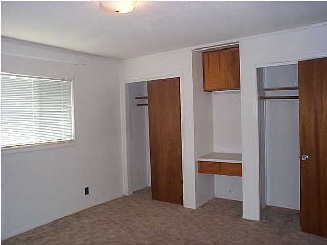 FLOROSA DEL MAR - Residential Lease