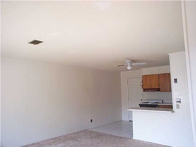 FLOROSA DEL MAR - Residential Lease