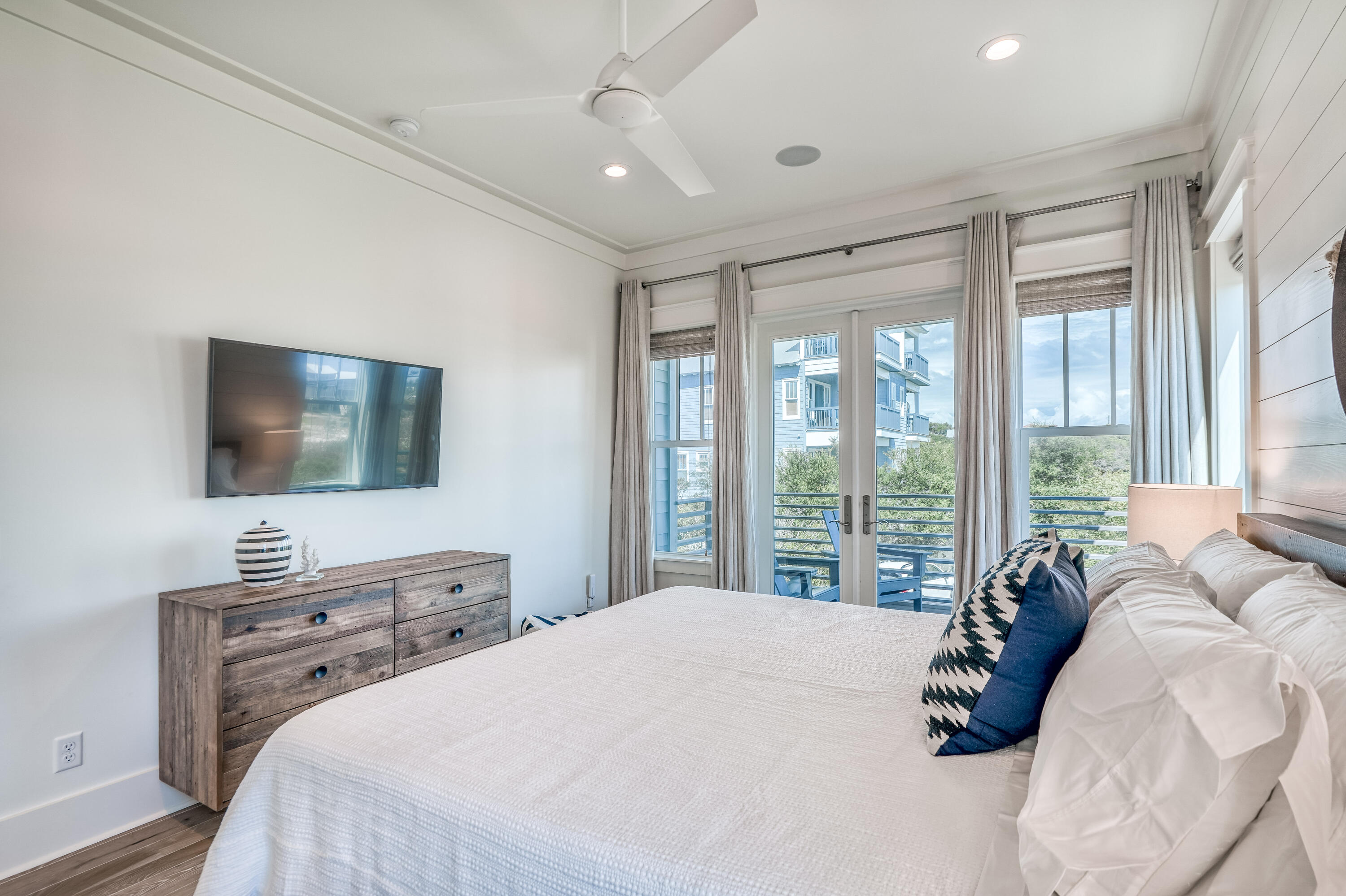 ENCLAVE AT INLET BEACH - Residential