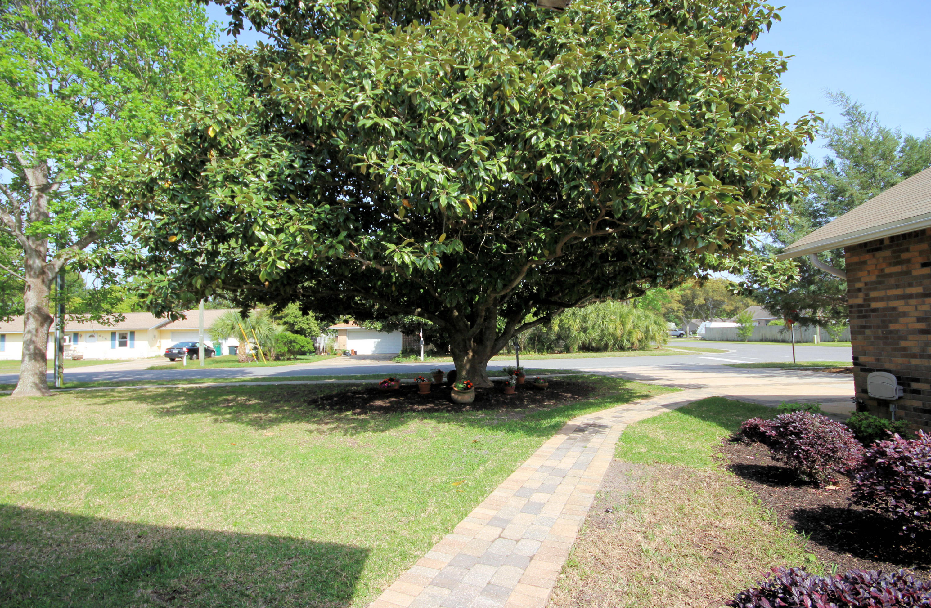 EASTWOOD 9TH ADDN - Residential