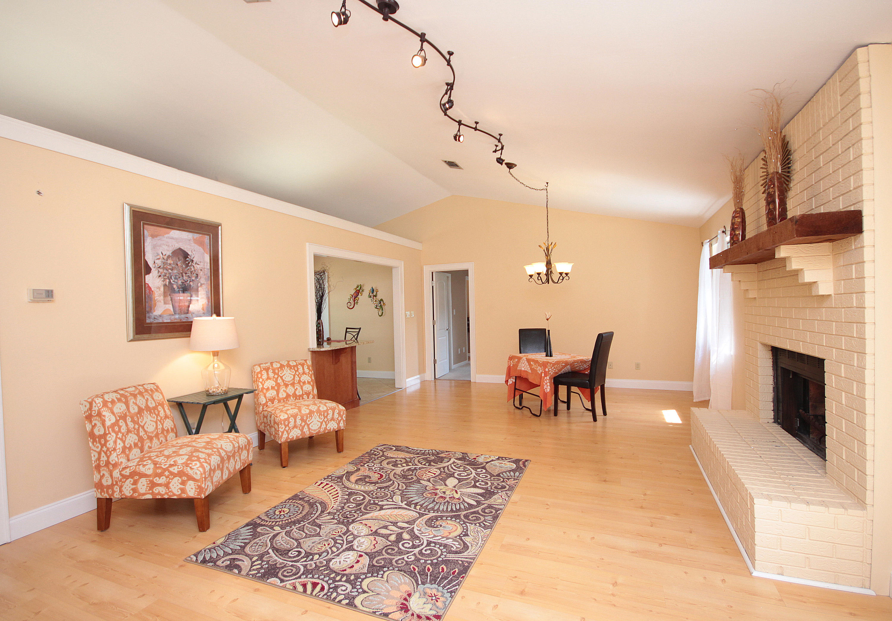 EASTWOOD 9TH ADDN - Residential