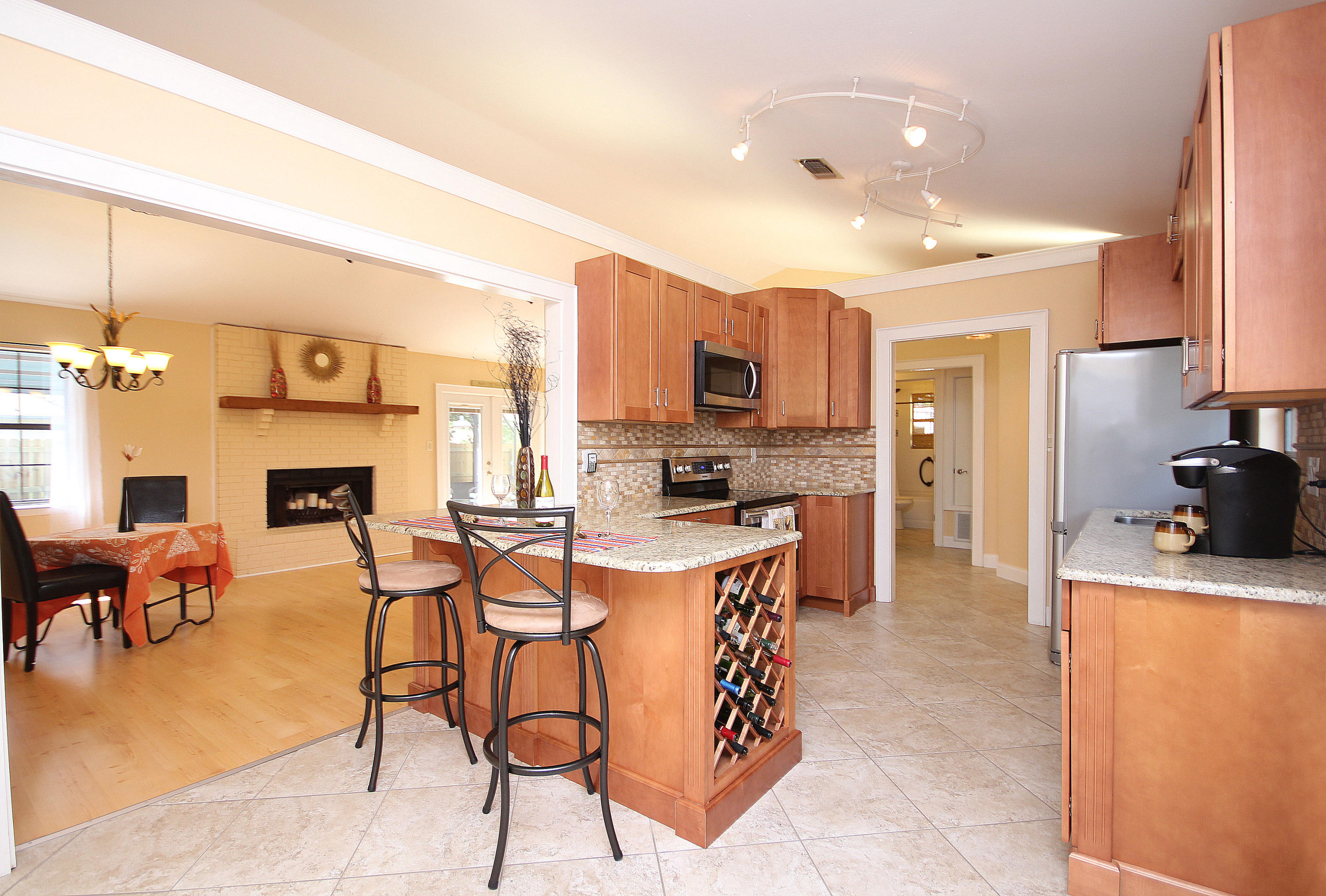 EASTWOOD 9TH ADDN - Residential