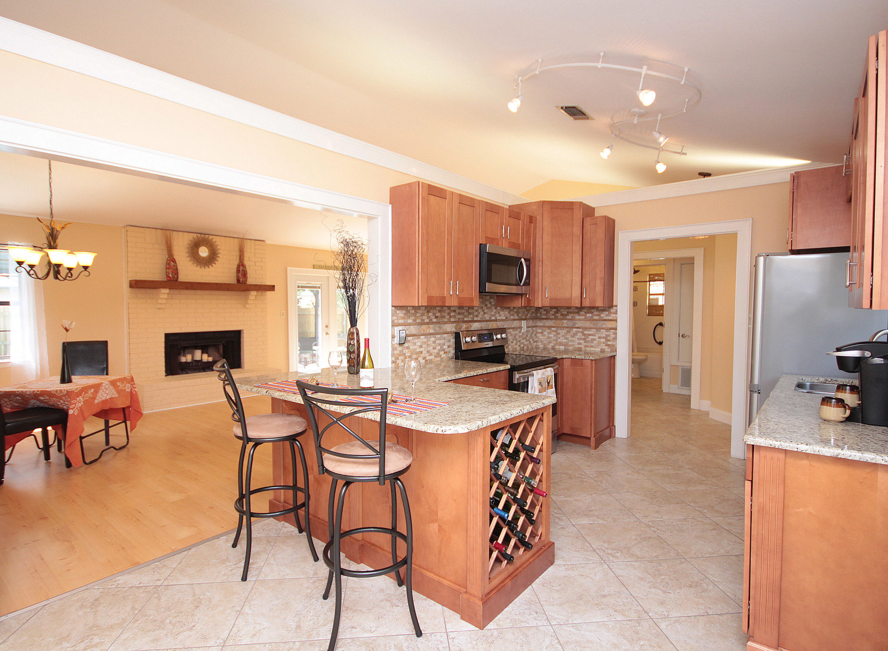 EASTWOOD 9TH ADDN - Residential