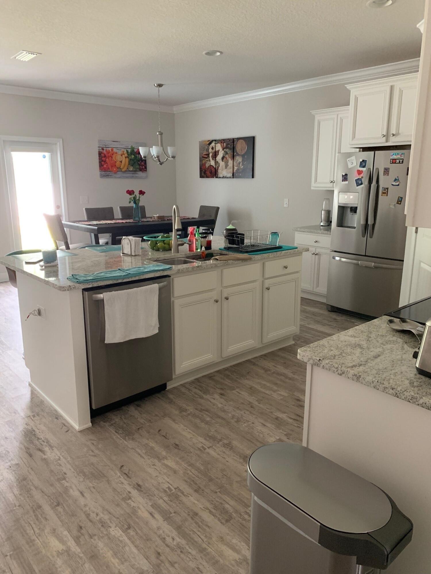 STONEGATE - Residential Lease