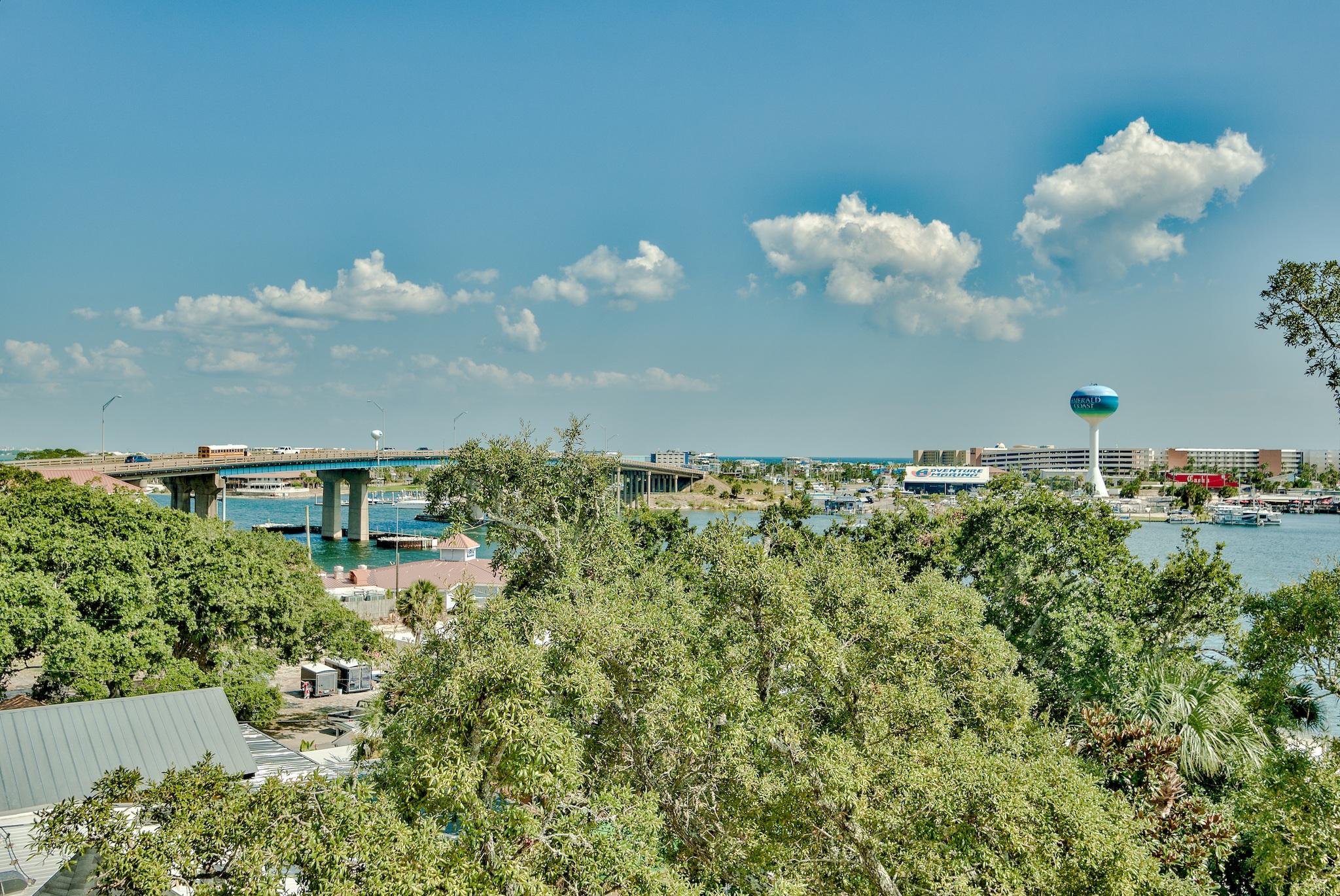 SAILWATCH LANDING - Residential