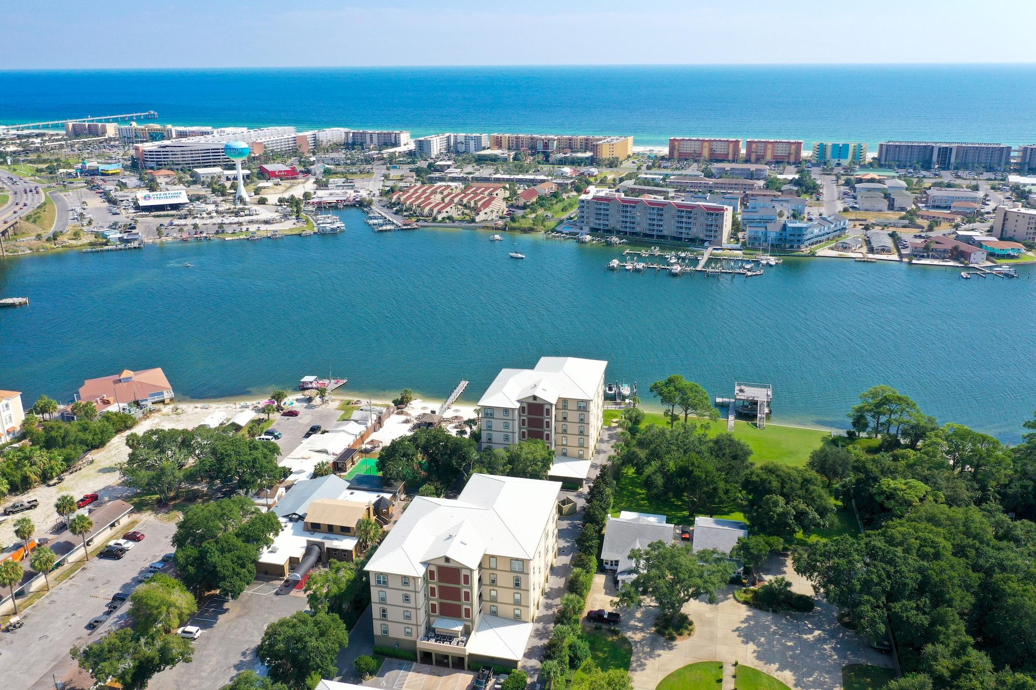 SAILWATCH LANDING - Residential