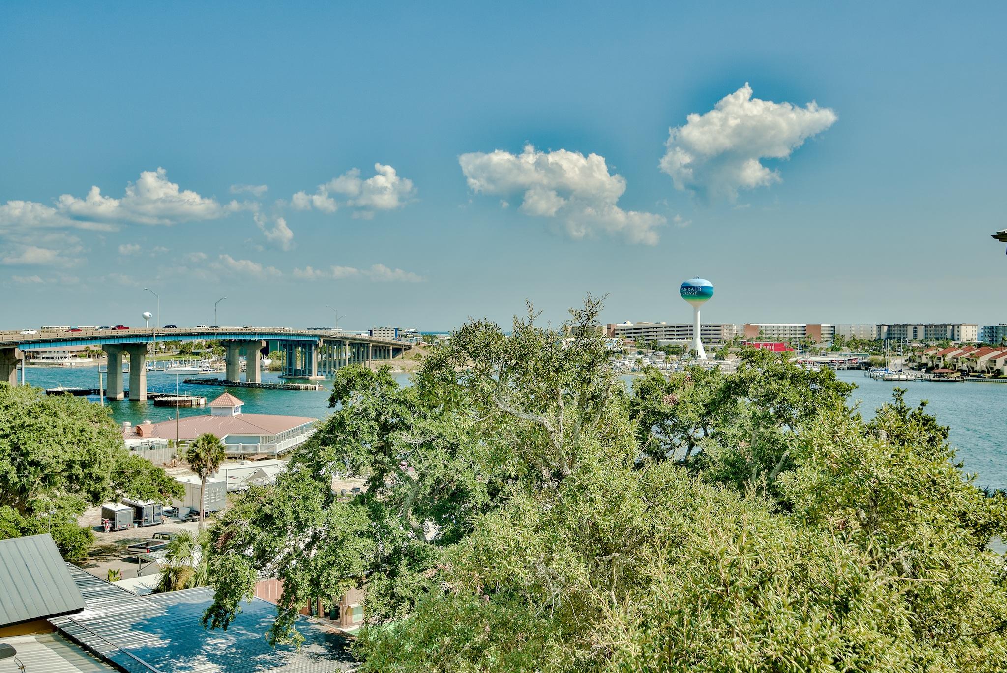 SAILWATCH LANDING - Residential