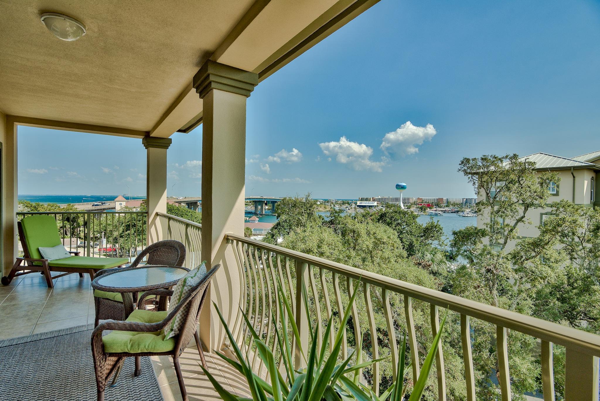 SAILWATCH LANDING - Residential