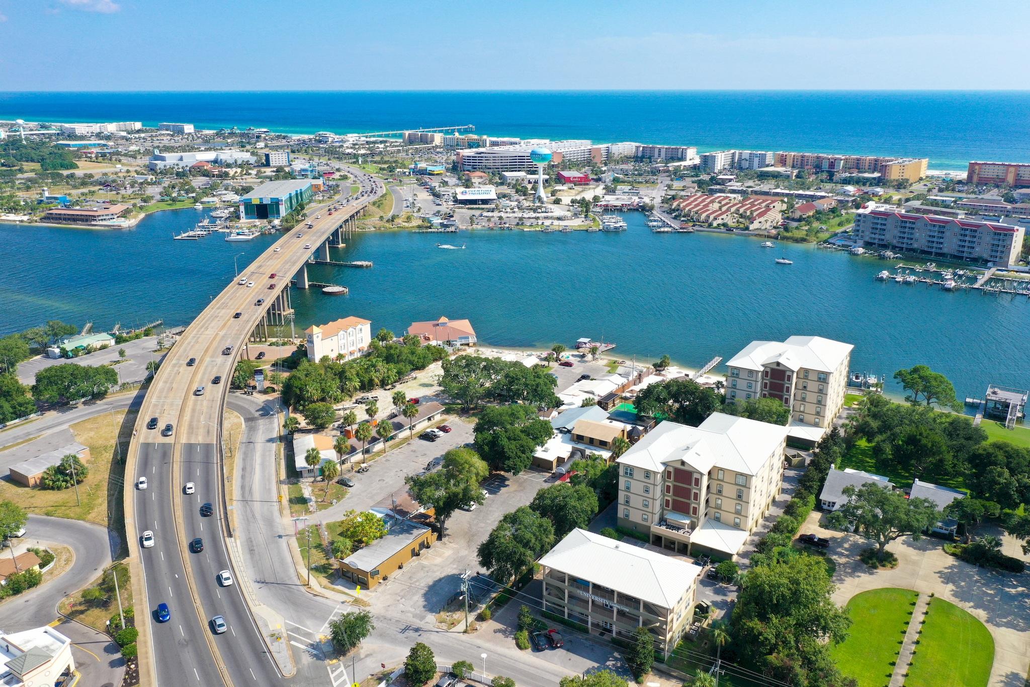 SAILWATCH LANDING - Residential