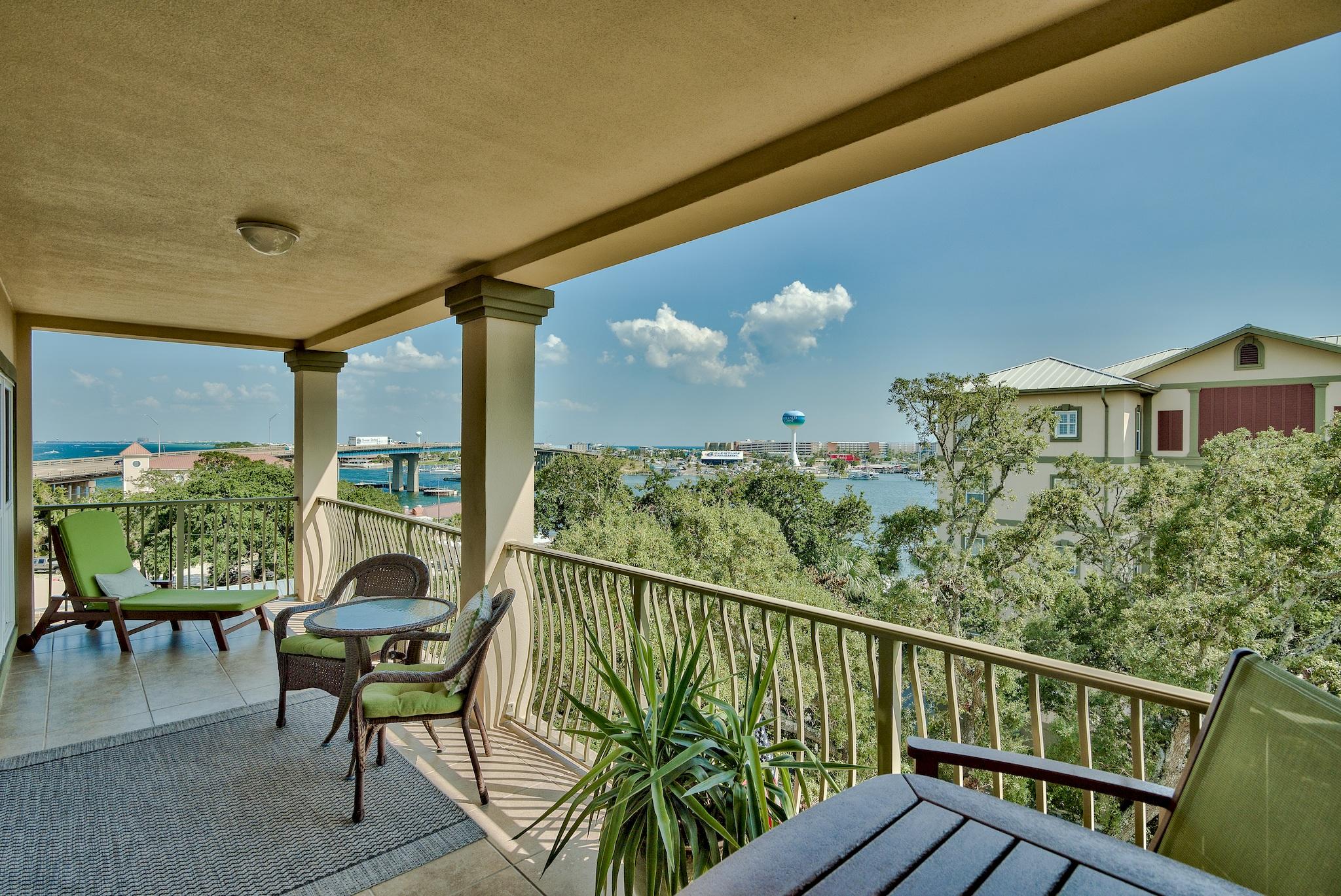 SAILWATCH LANDING - Residential