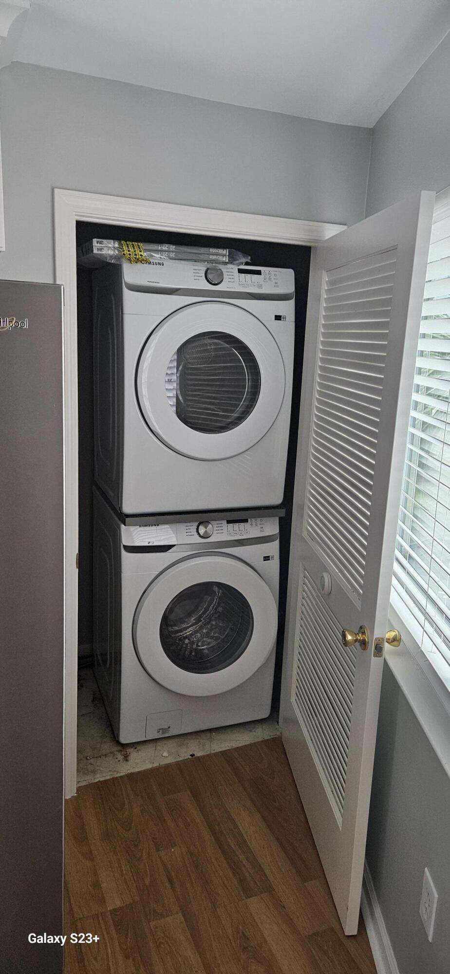 CRYSTAL VILLAGE 2 CONDO PH 1 - Residential