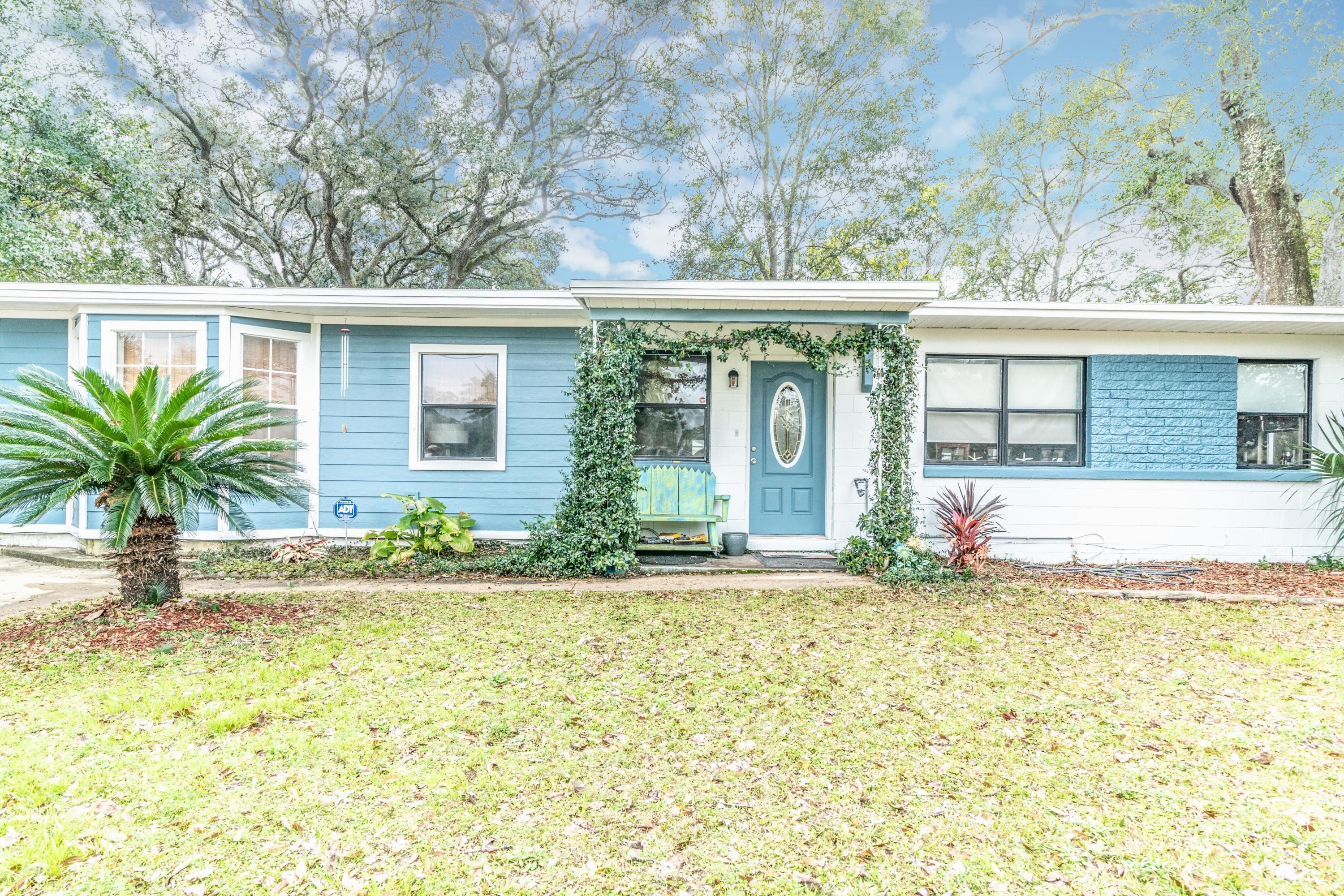 GARNIERS BEACH 2ND - Residential