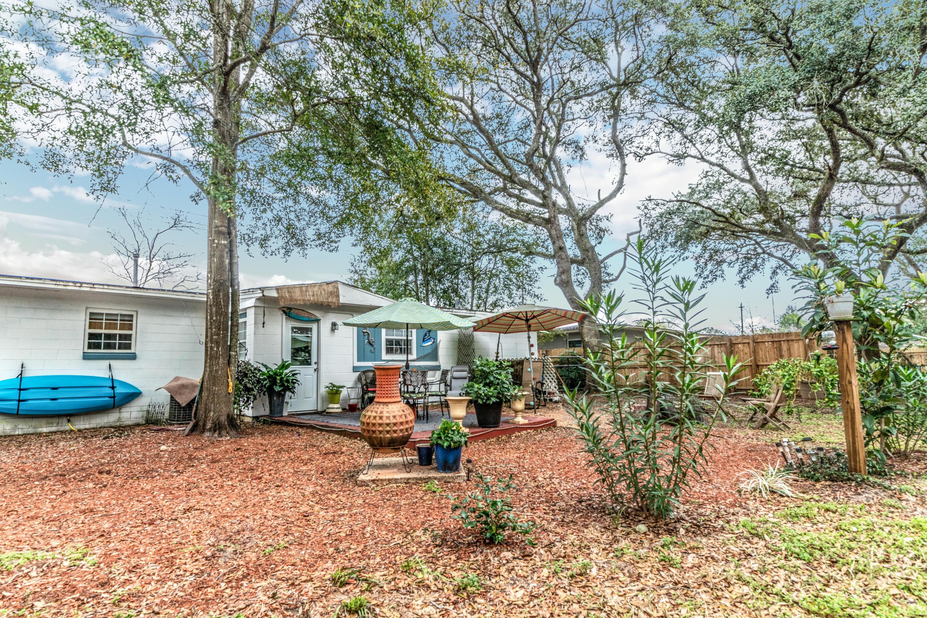 GARNIERS BEACH 2ND - Residential