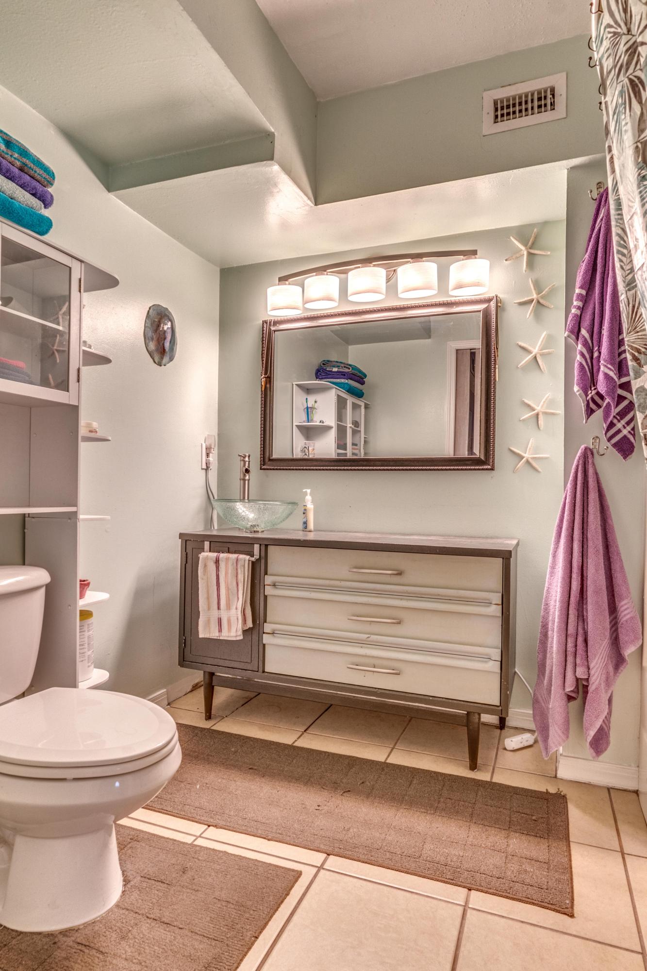 GARNIERS BEACH 2ND - Residential