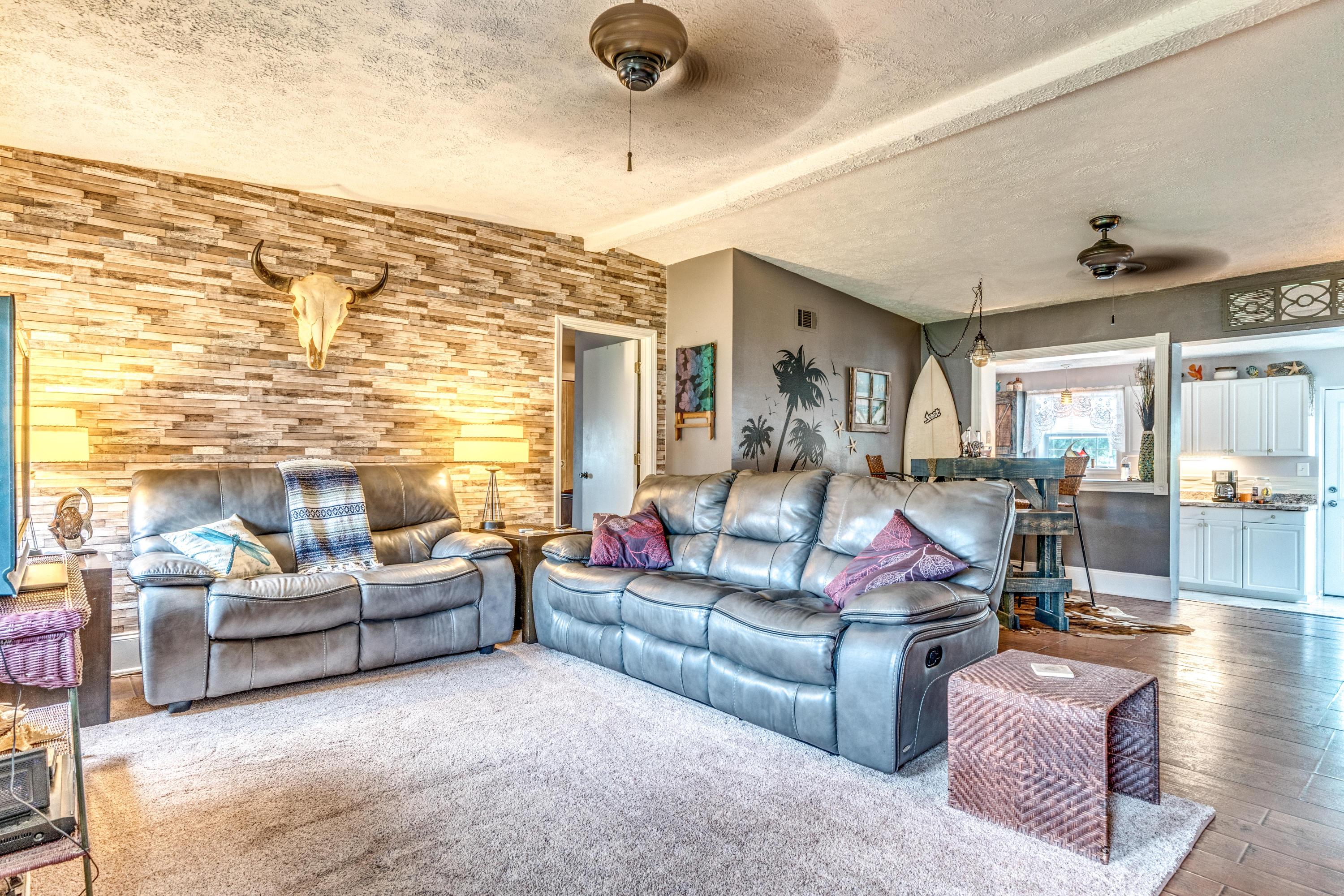 GARNIERS BEACH 2ND - Residential