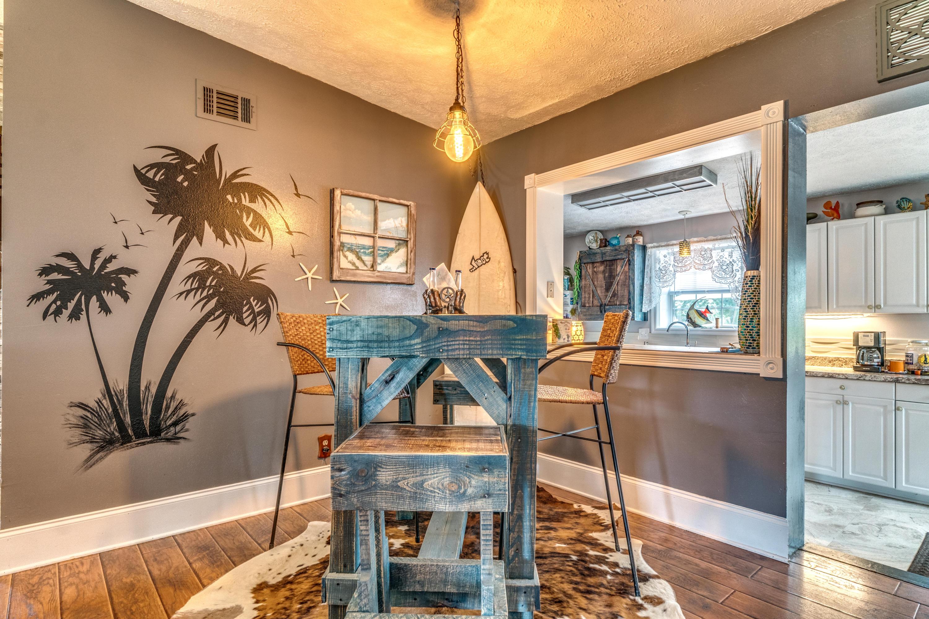 GARNIERS BEACH 2ND - Residential