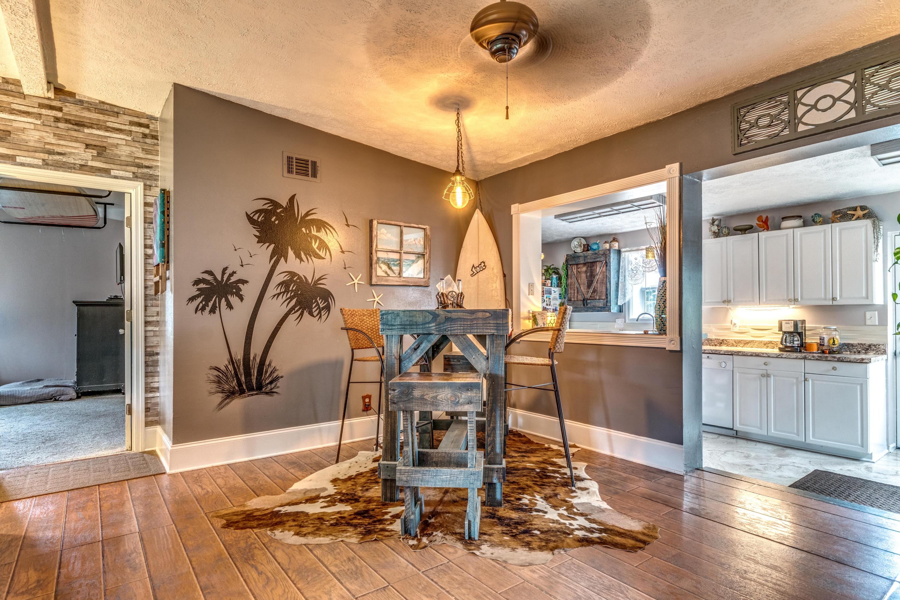 GARNIERS BEACH 2ND - Residential