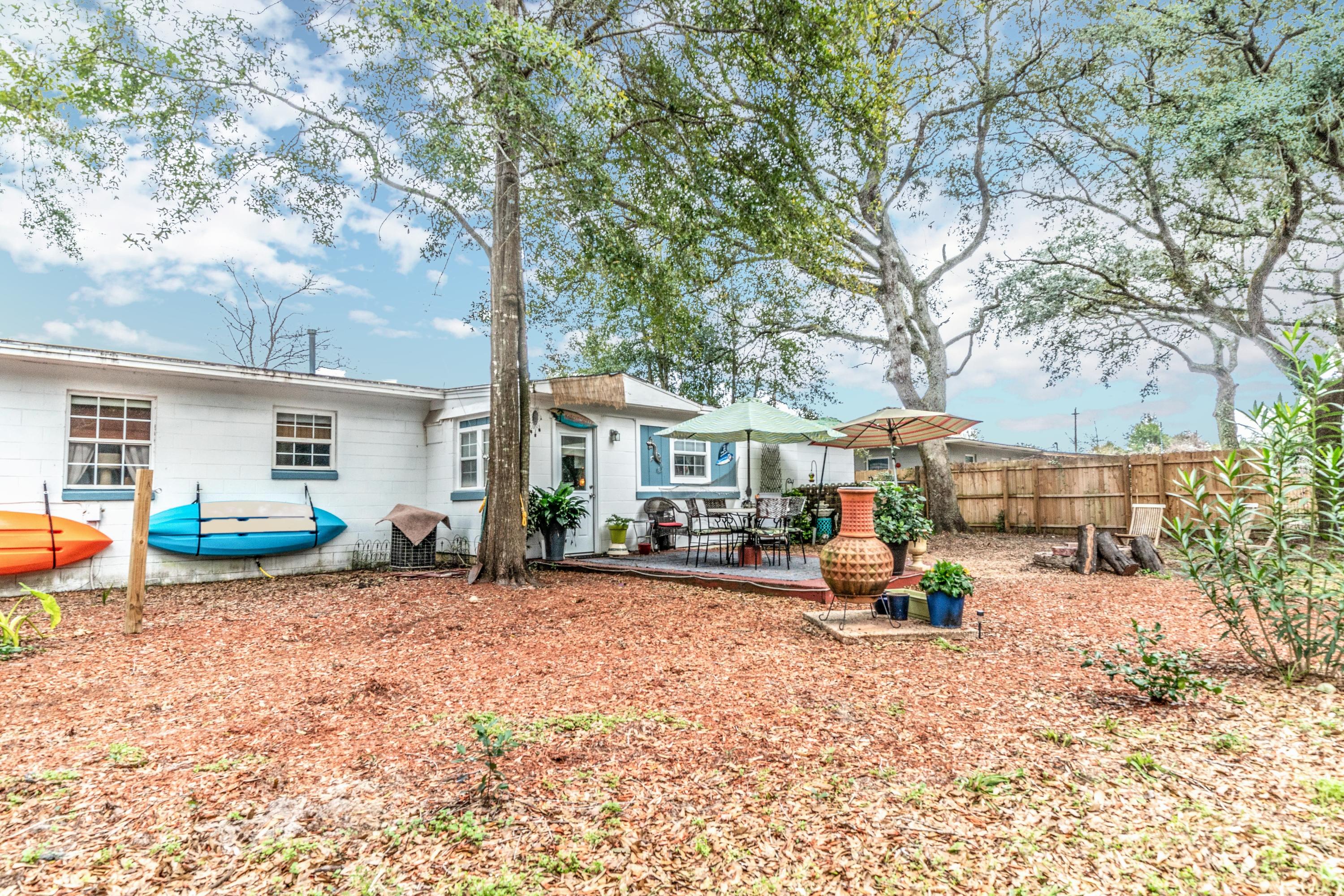 GARNIERS BEACH 2ND - Residential