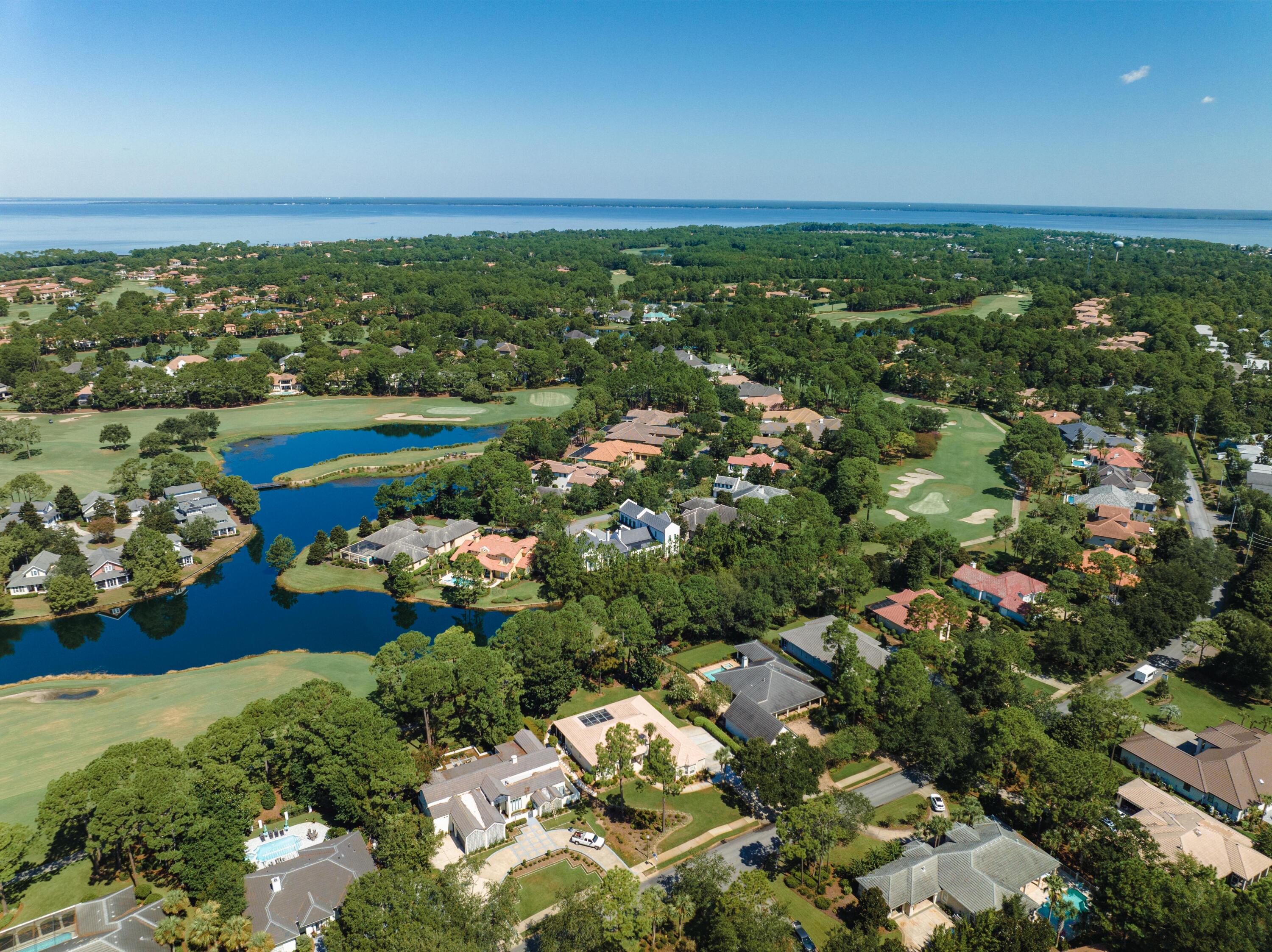 BAYTOWNE AVE EAST - Residential