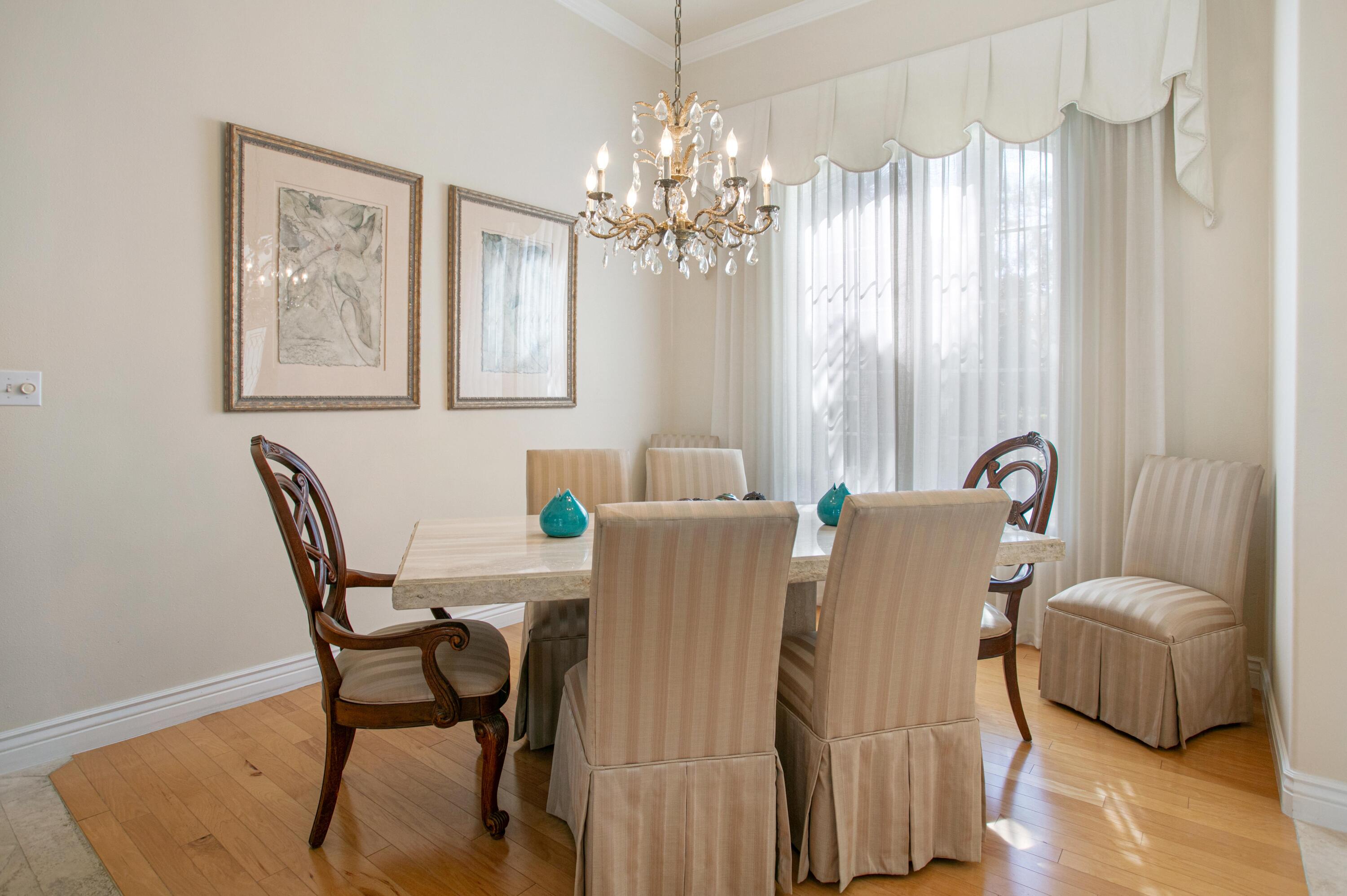 BAYTOWNE AVE EAST - Residential