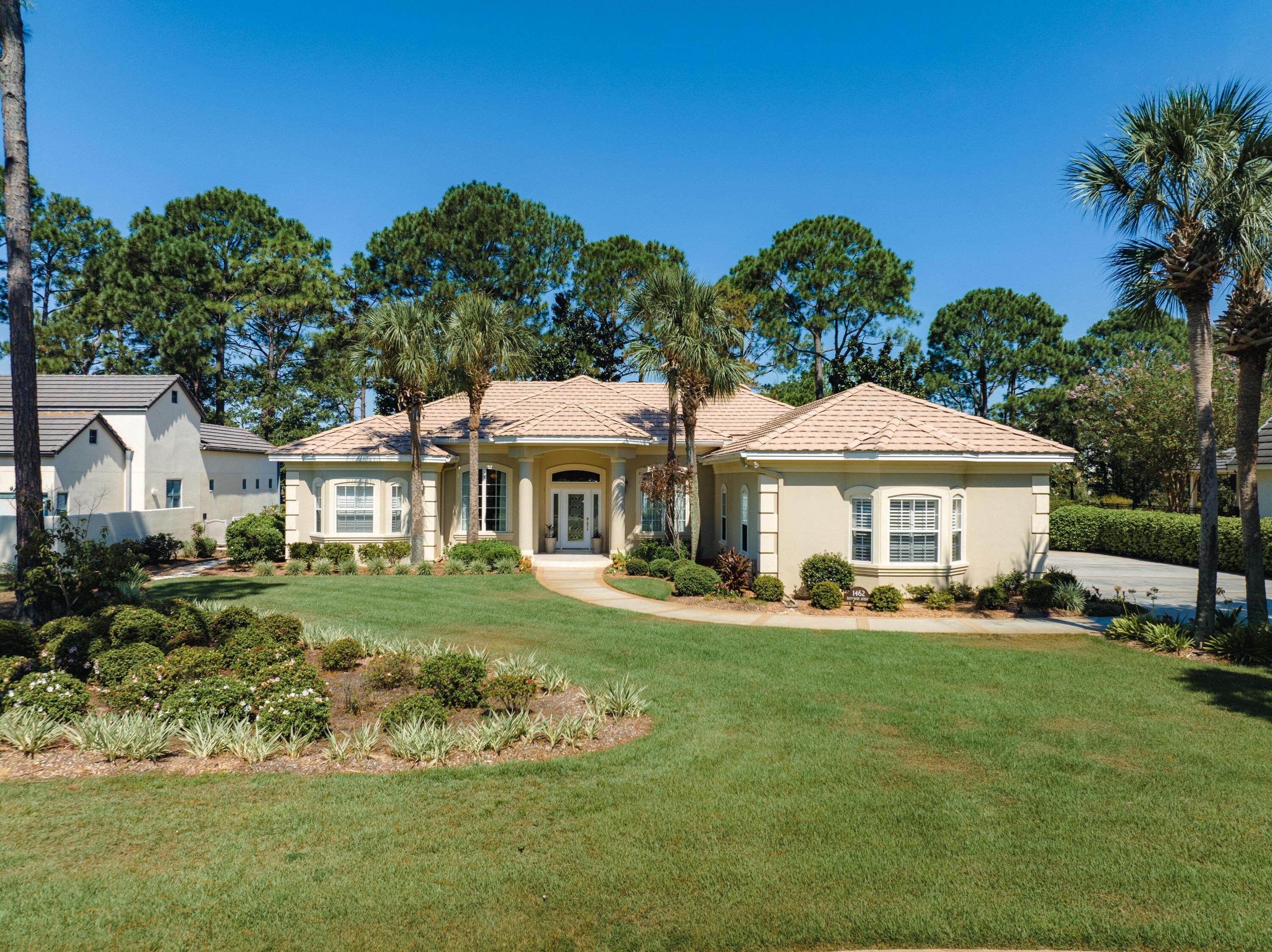 BAYTOWNE AVE EAST - Residential