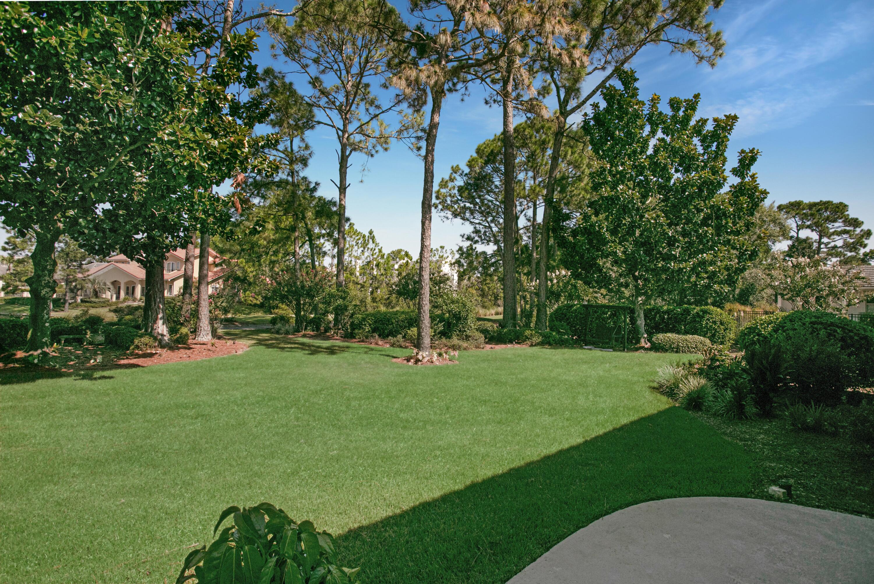 BAYTOWNE AVE EAST - Residential