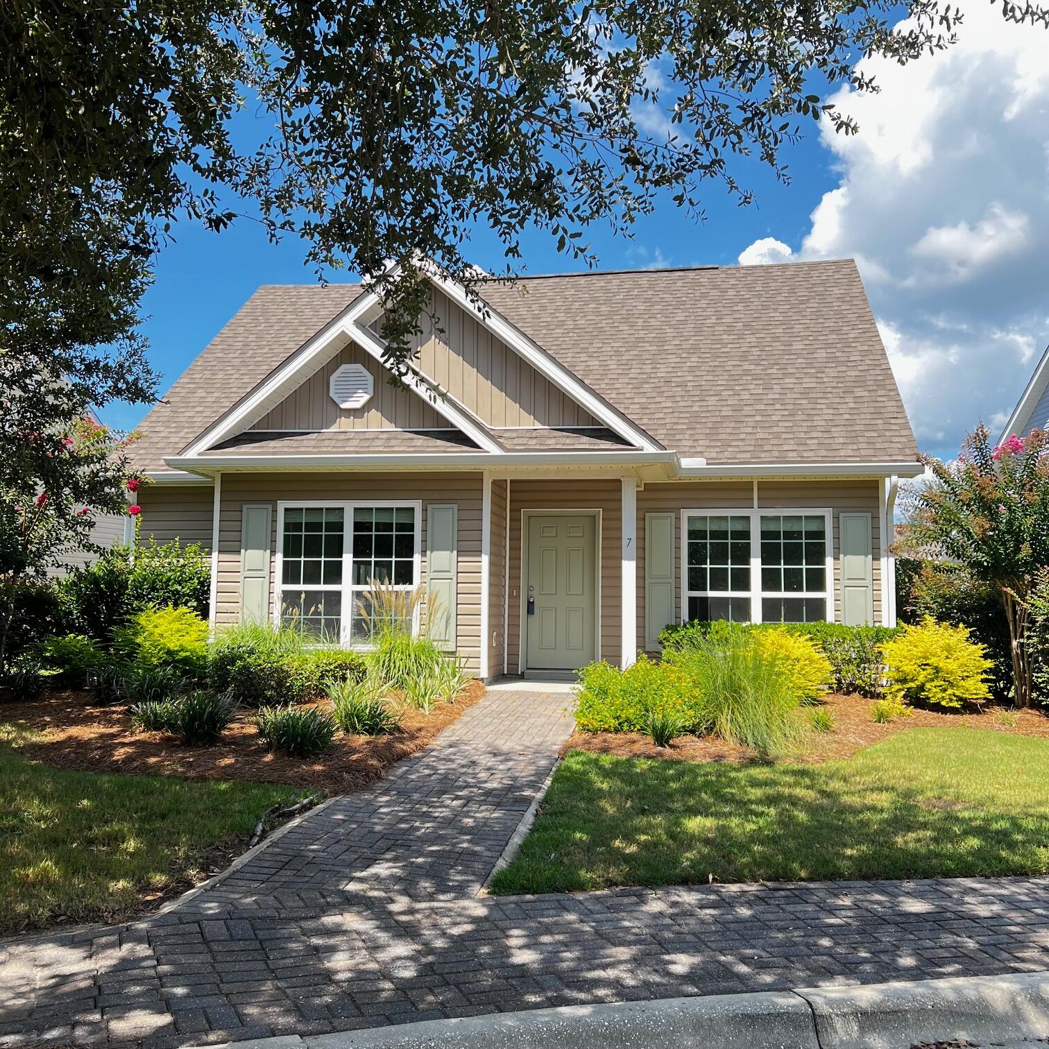HAMMOCK BAY - Residential