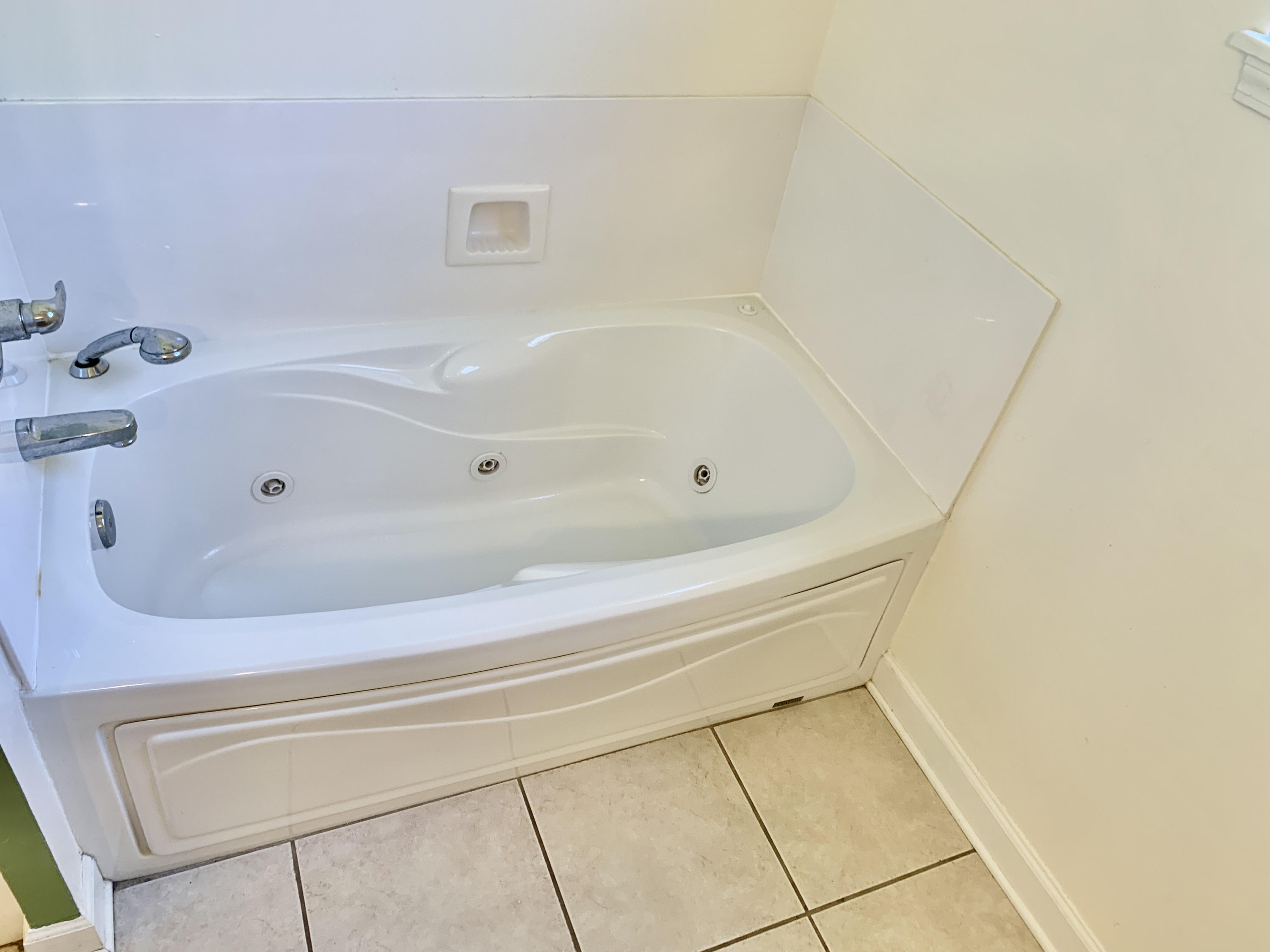 MACK BAYOU ESTATES - Residential