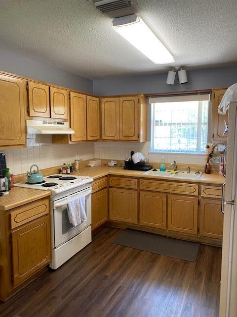 WYNNEHAVEN BEACH ESTATES - Residential