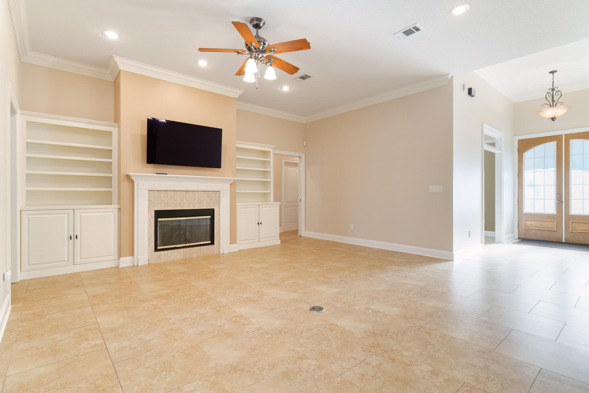 CLAIRES VINEYARD - Residential