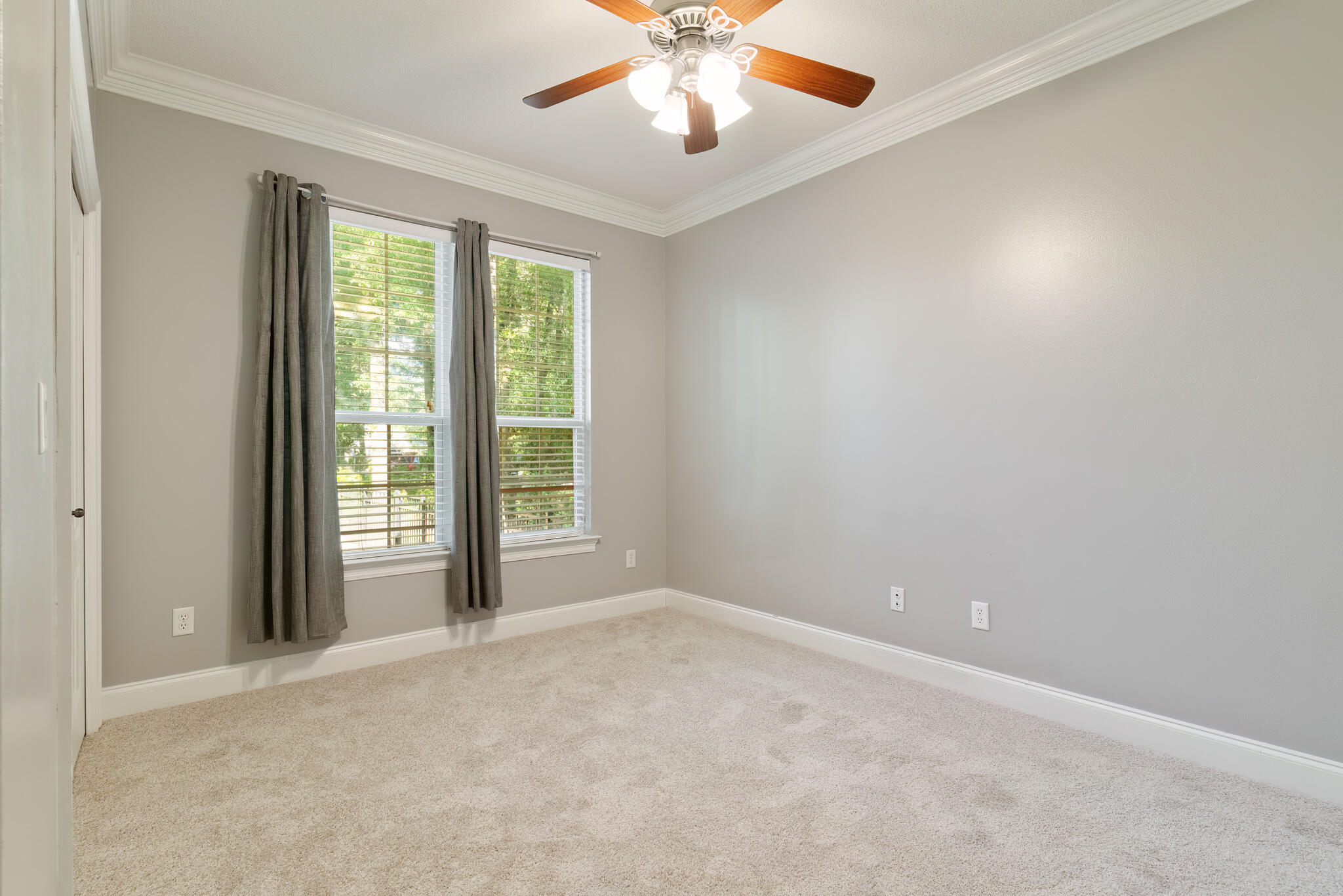 CLAIRES VINEYARD - Residential