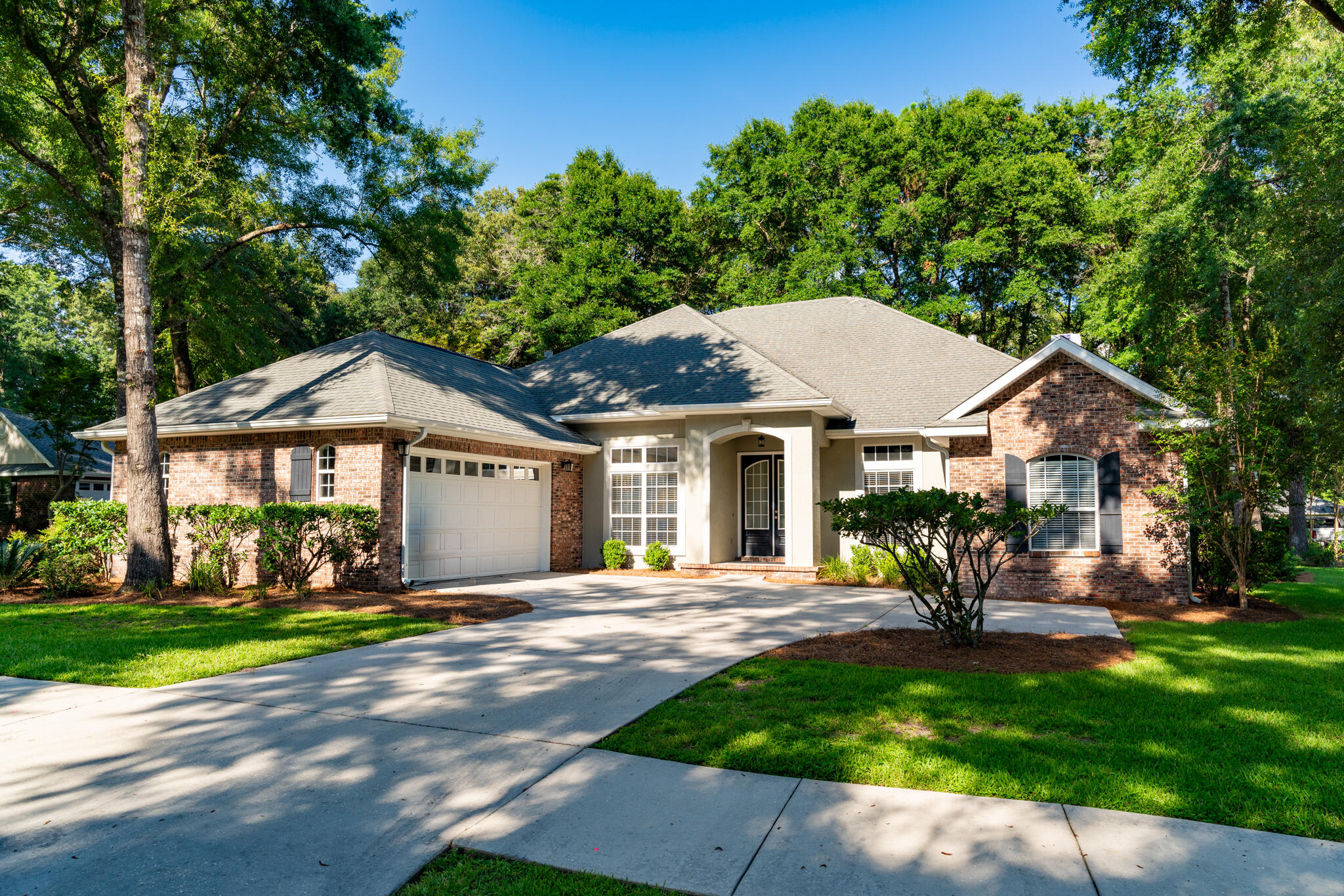 CLAIRES VINEYARD - Residential