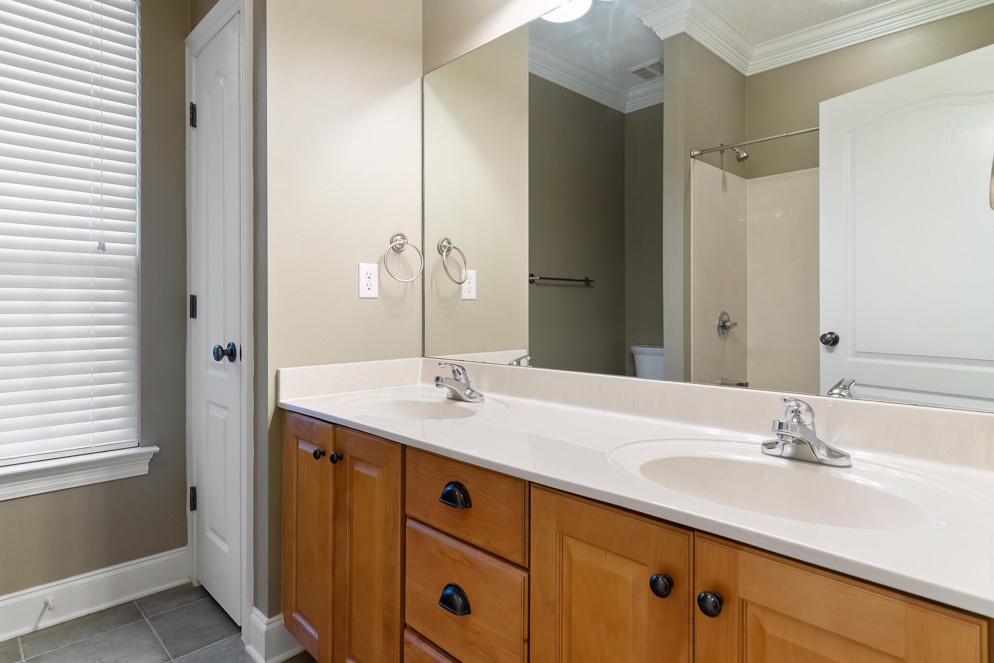 CLAIRES VINEYARD - Residential