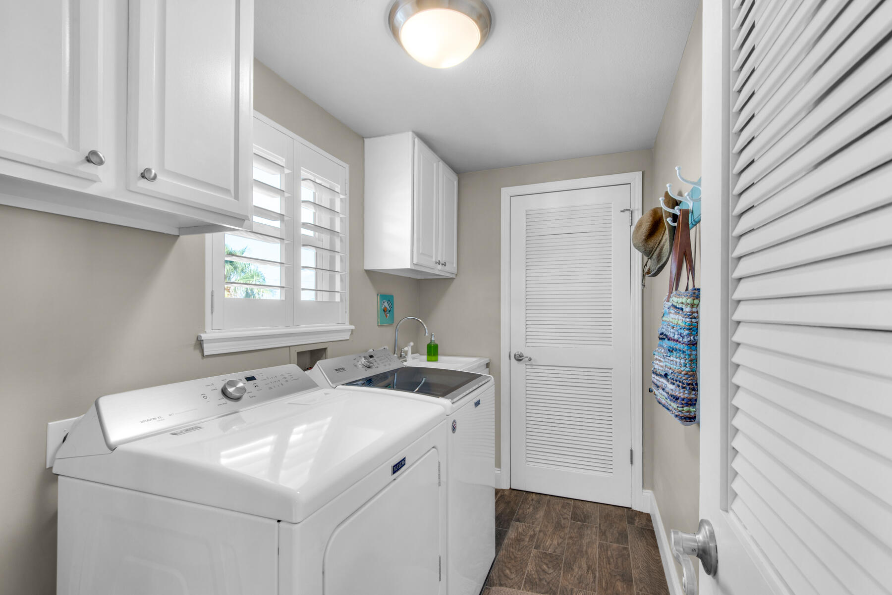 Compass Rose - Residential