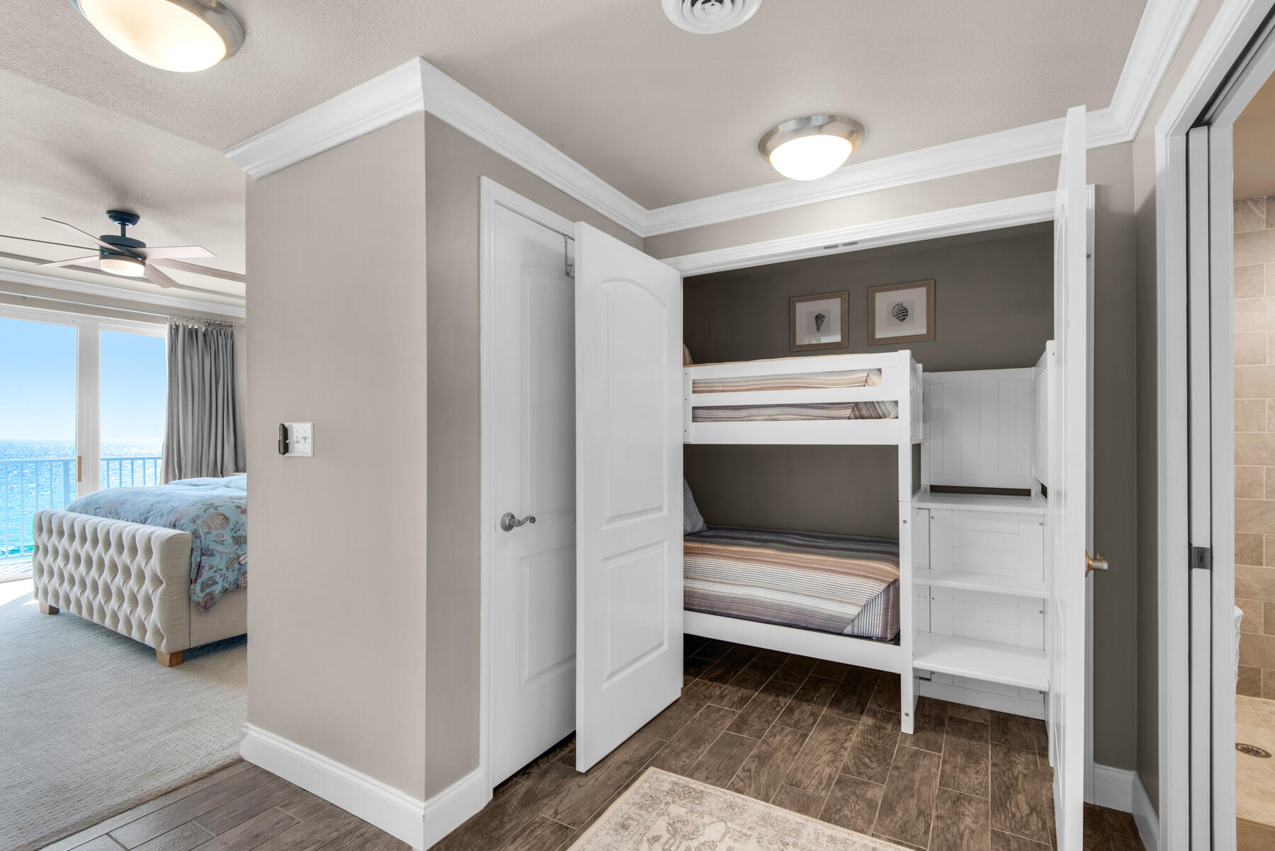Compass Rose - Residential
