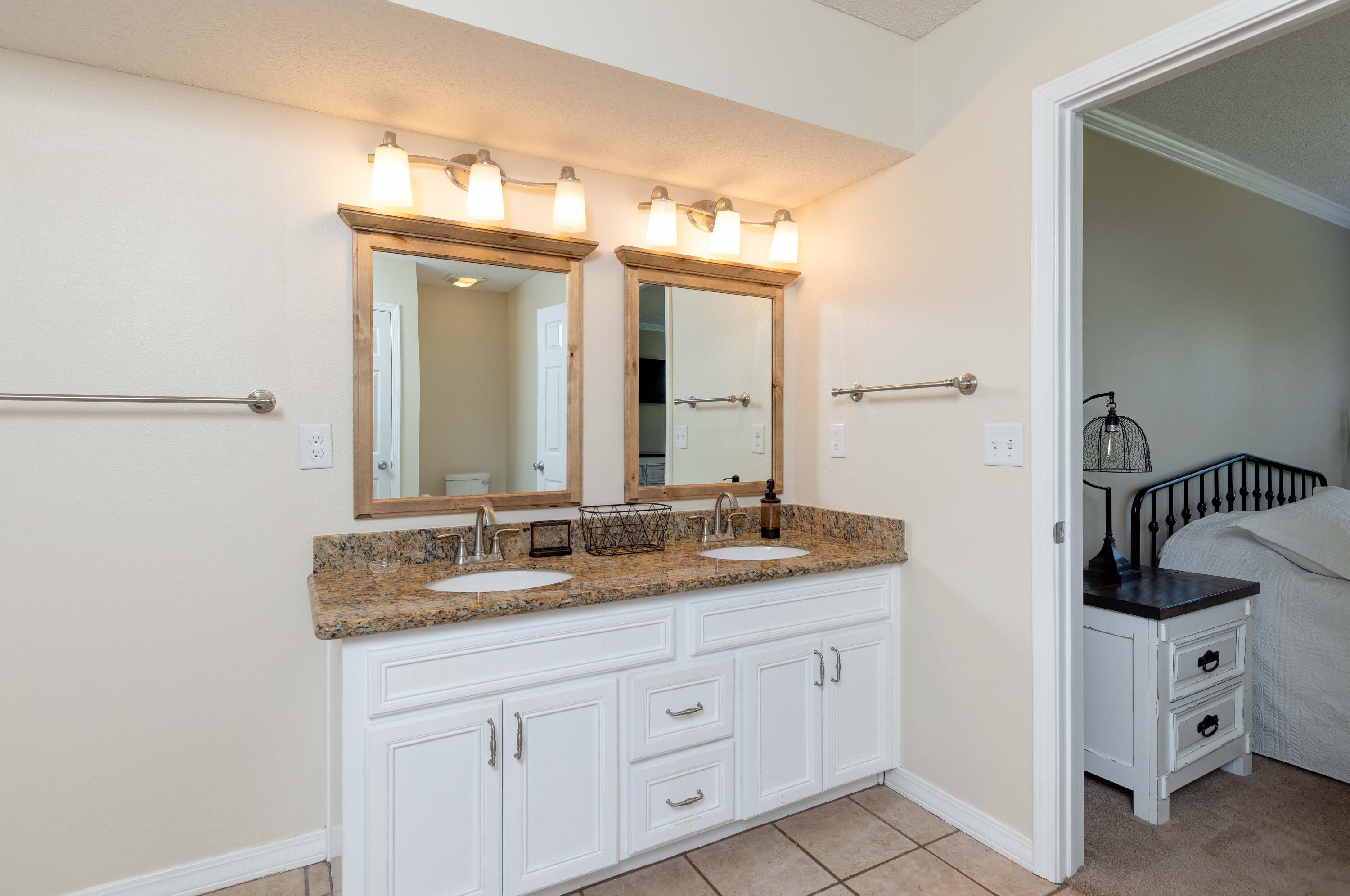 WOODBINE FARMS - Residential