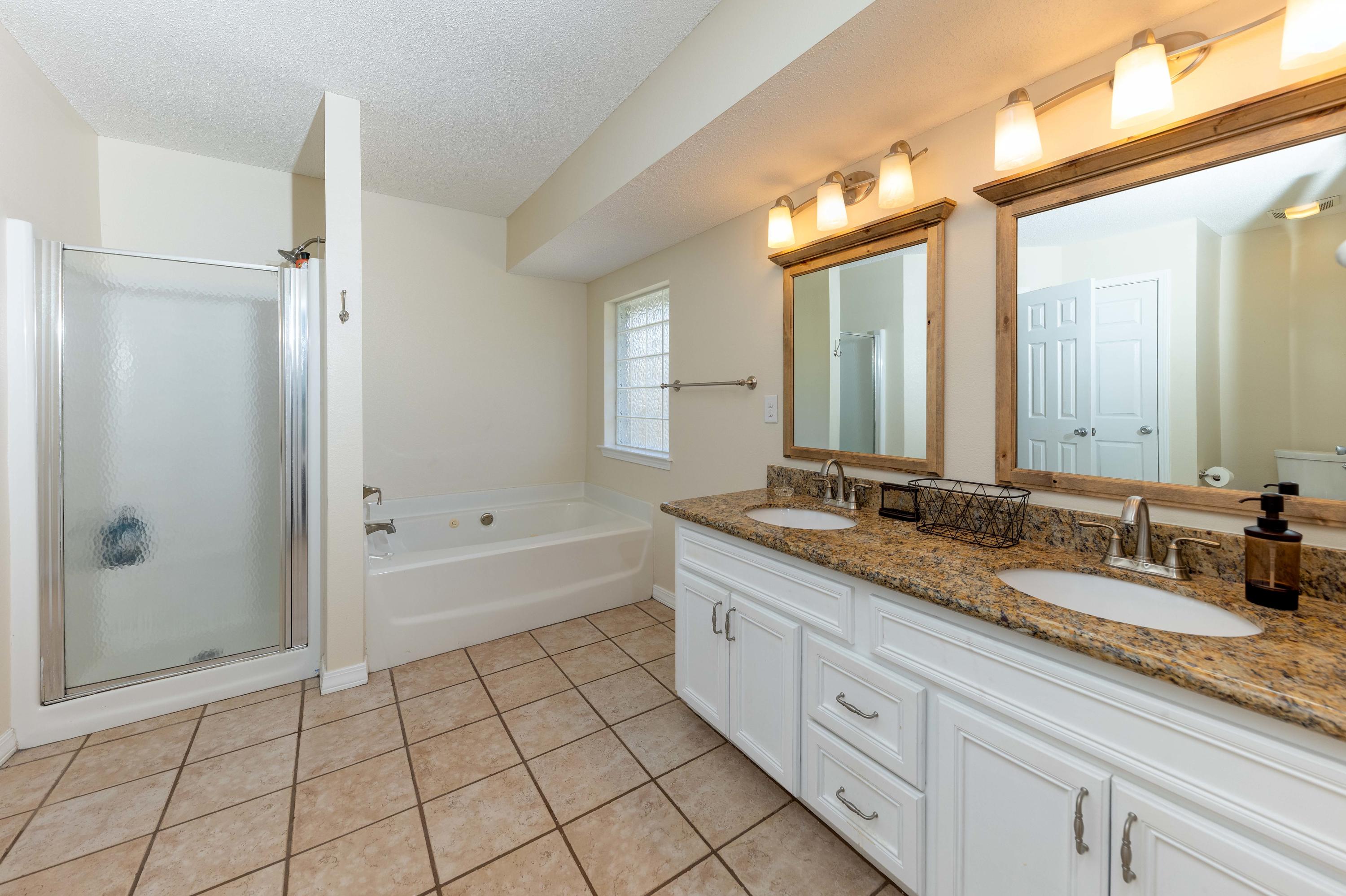 WOODBINE FARMS - Residential