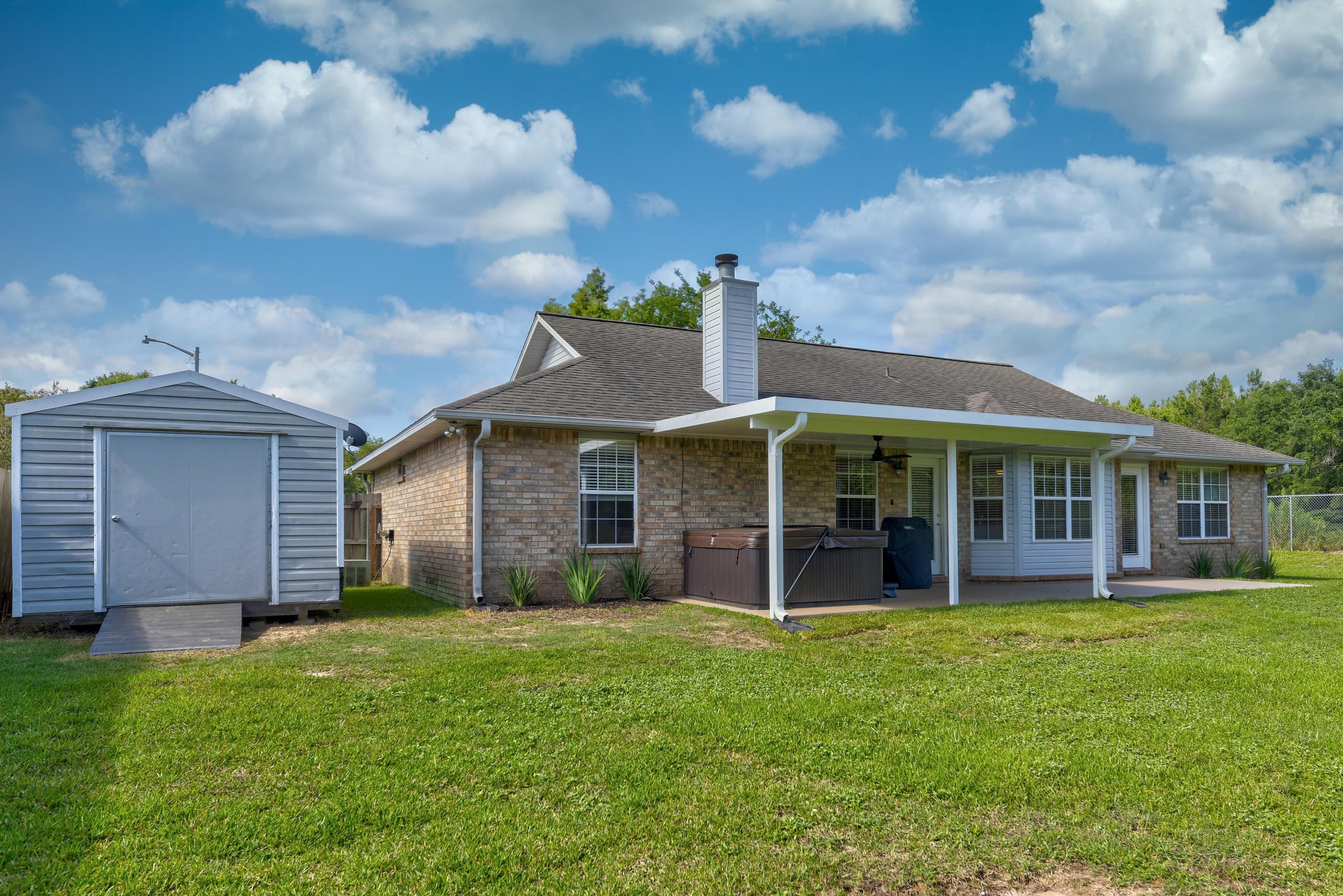 WOODBINE FARMS - Residential