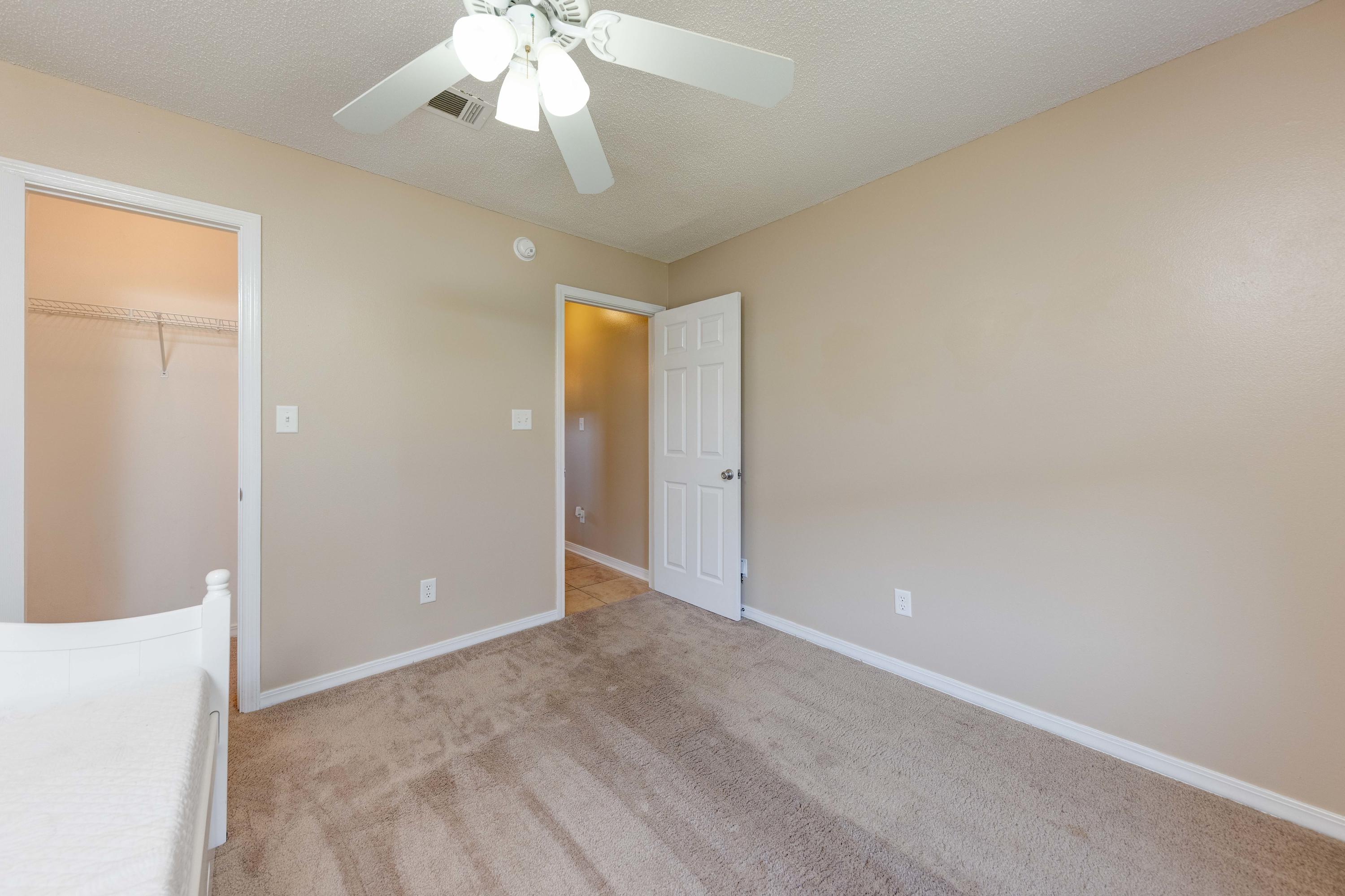 WOODBINE FARMS - Residential