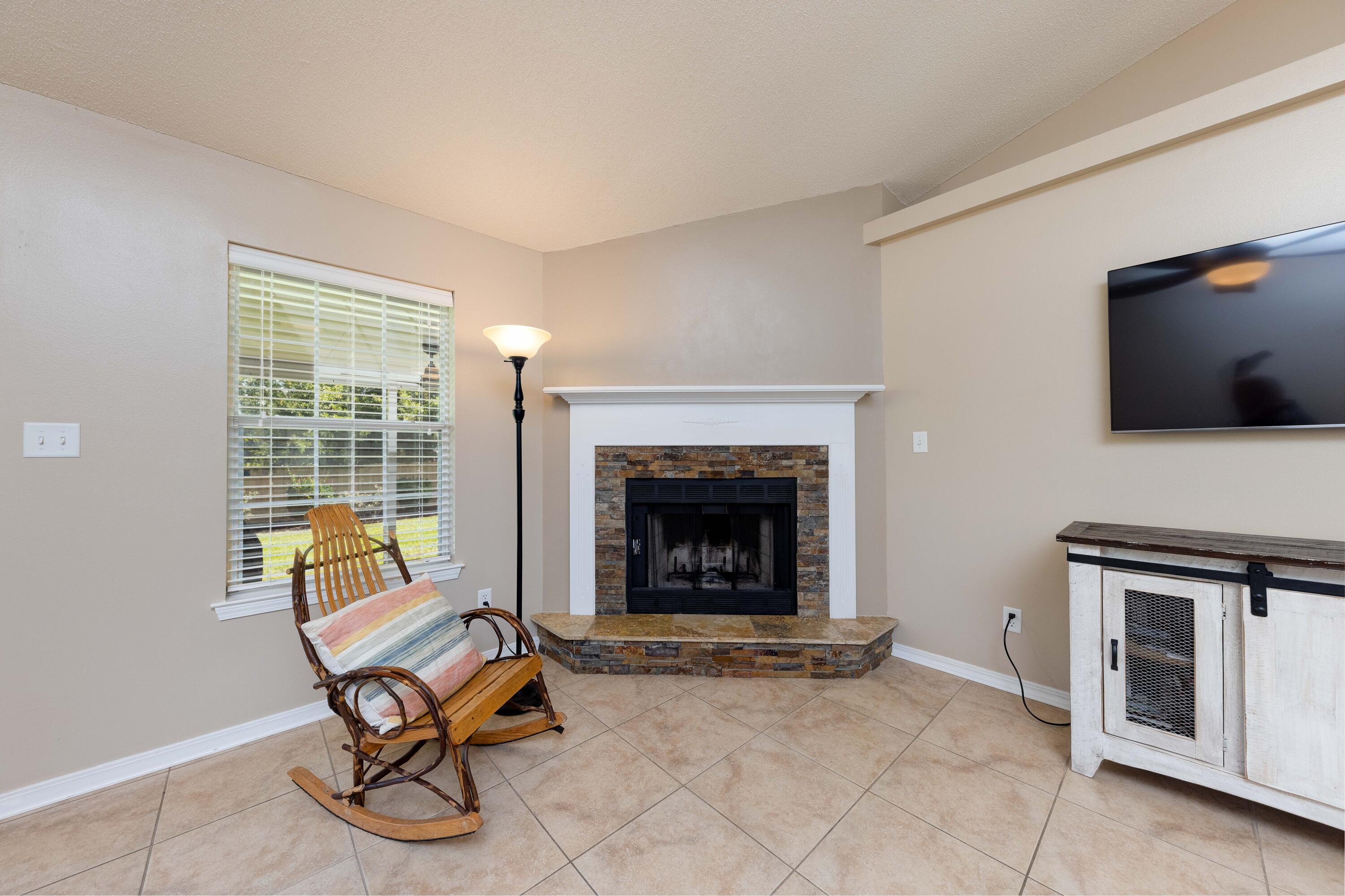 WOODBINE FARMS - Residential