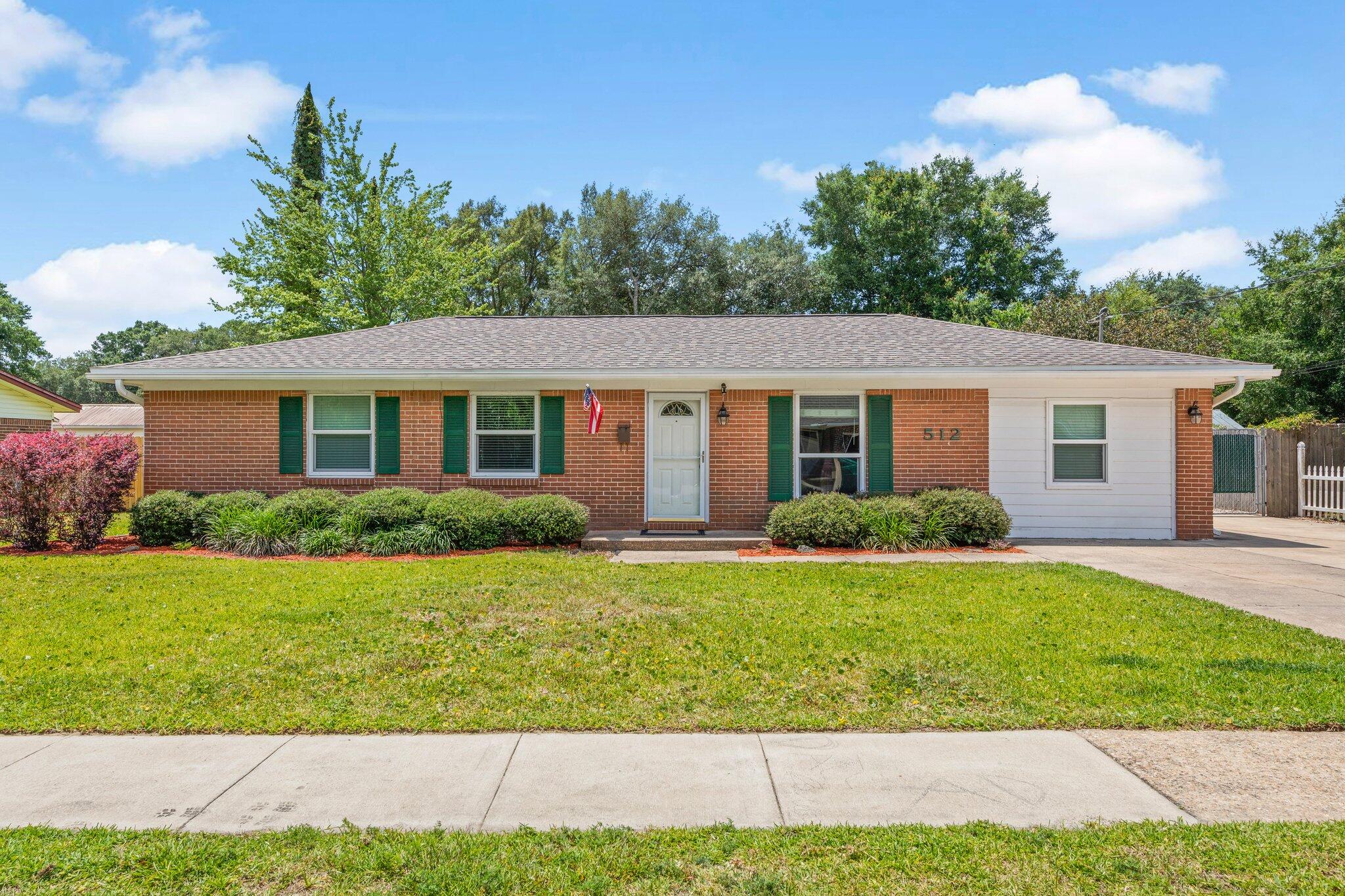Welcome to this fully updated 3 bedroom, 2 bathroom home located in the heart of Niceville. This charming property boasts luxury vinyl plank flooring throughout, giving the space a modern and sleek feel. The kitchen features beautiful granite countertops, perfect for preparing meals and entertaining guests. Step outside to the oversized backyard, ideal for outdoor gatherings and enjoying the Florida sunshine. Don't miss out on the opportunity to make this stunning home yours!