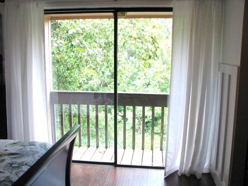 HIDDEN COVE T/H - Residential