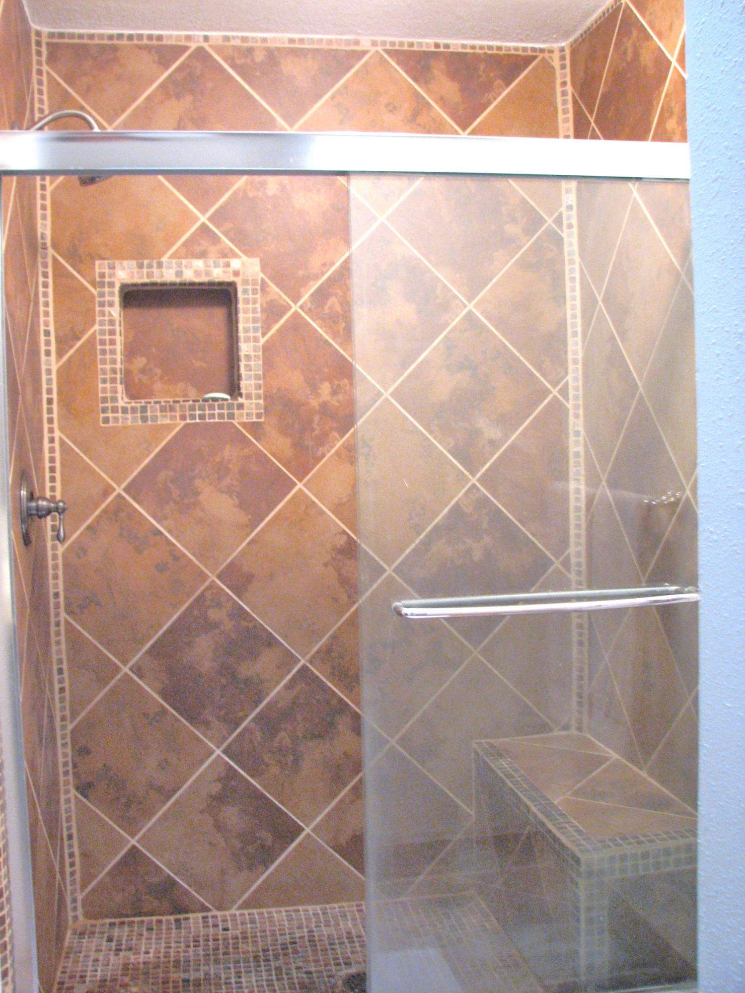 HIDDEN COVE T/H - Residential