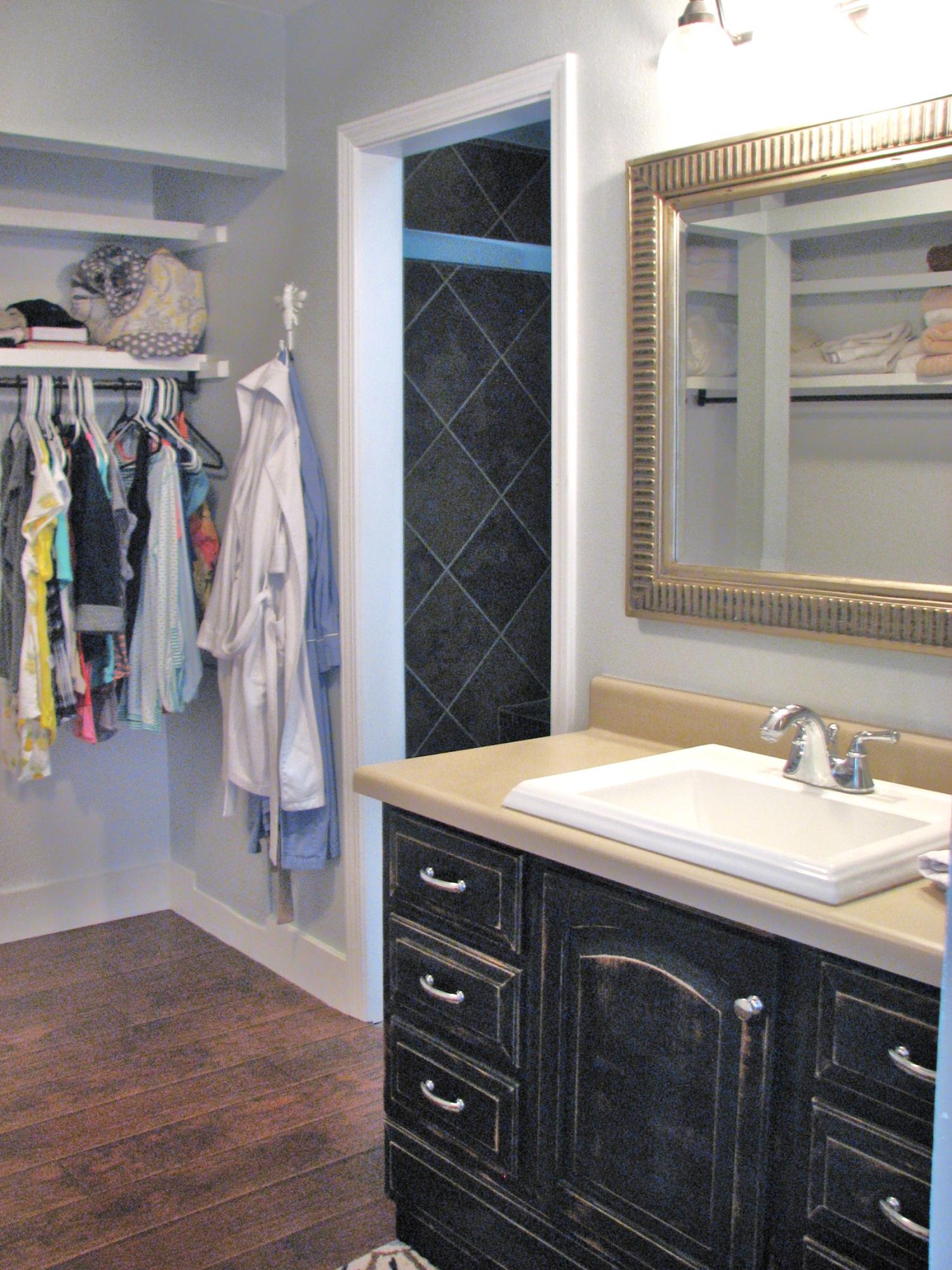 HIDDEN COVE T/H - Residential