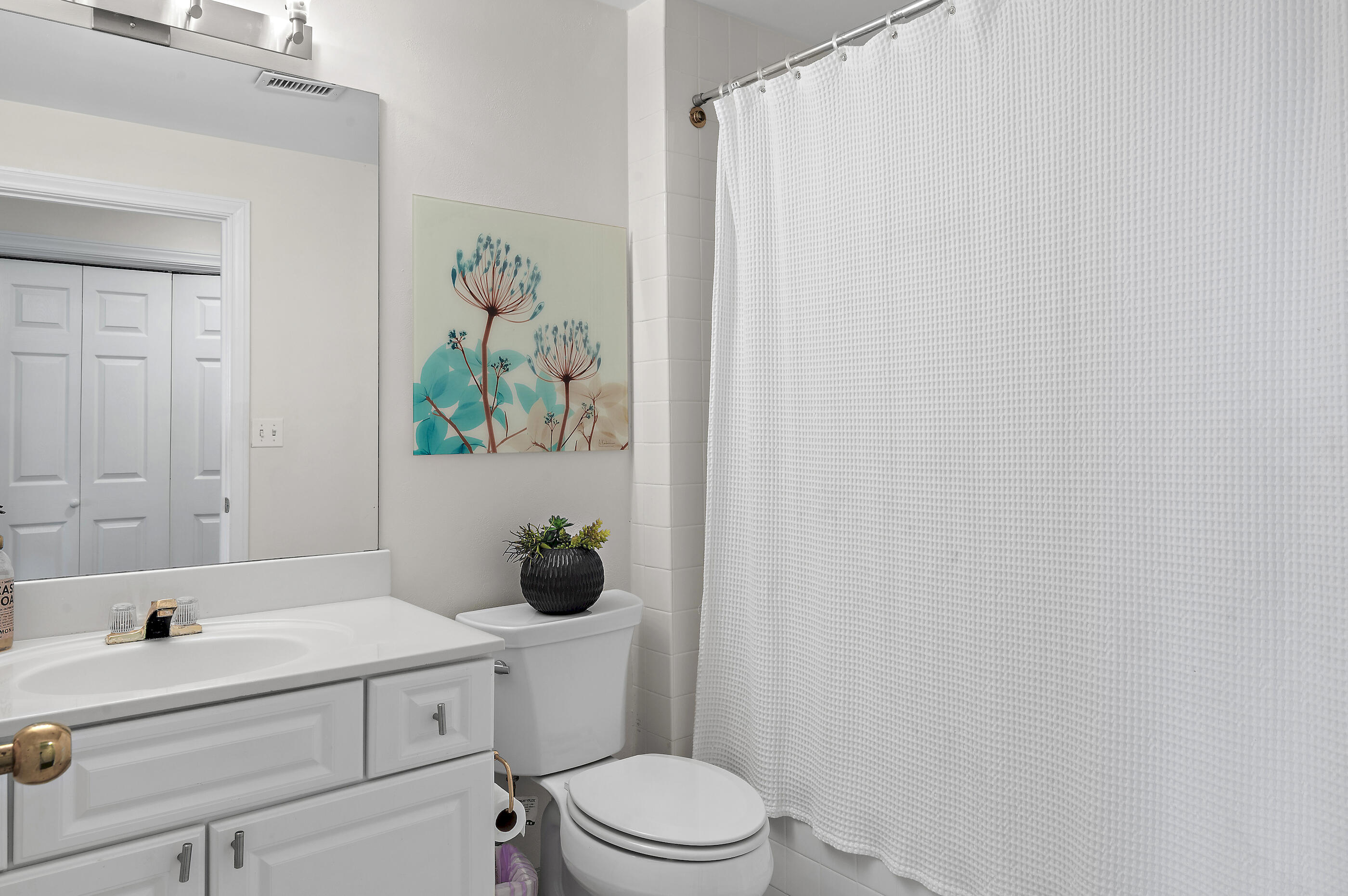SOUTHWINDS II - Residential