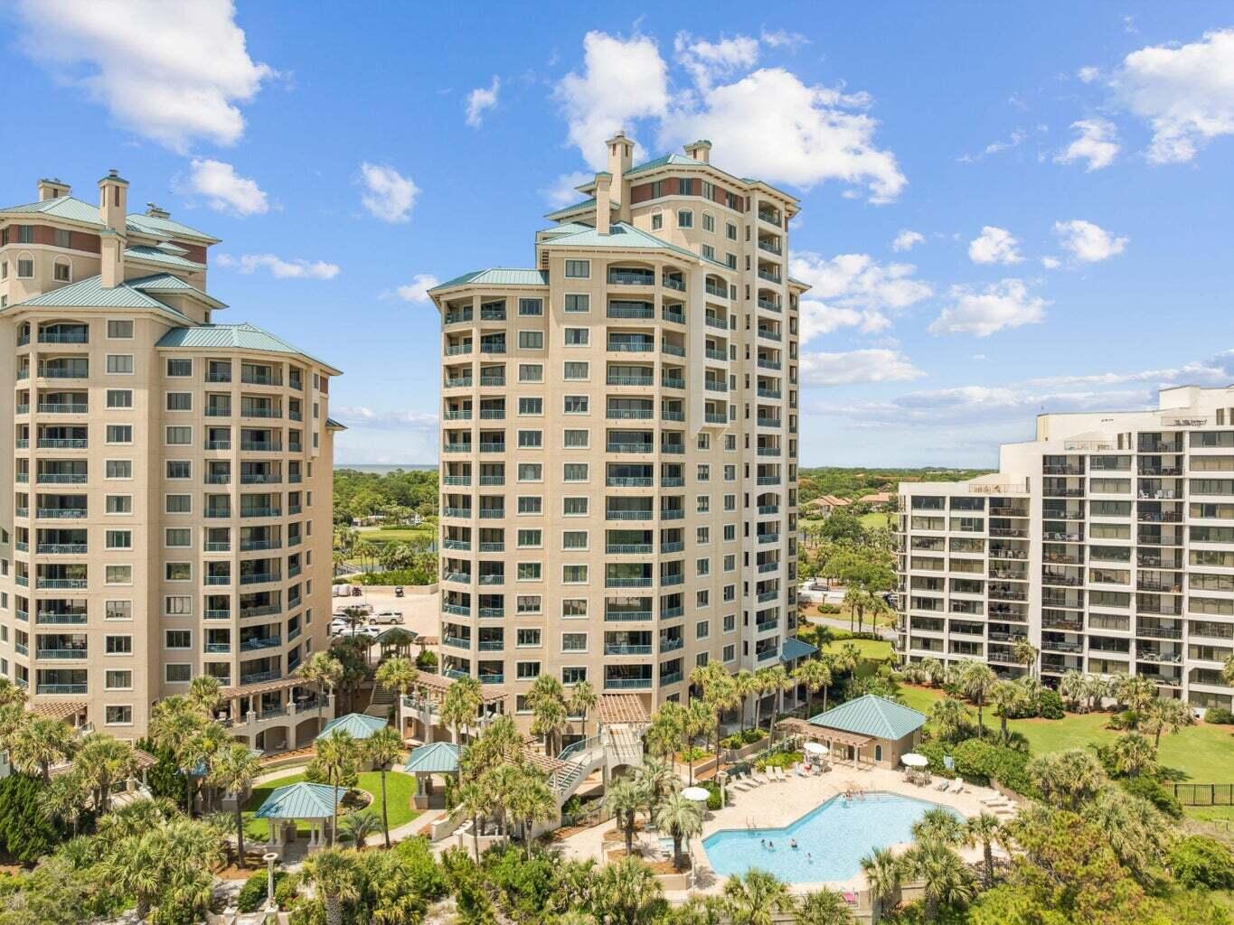 SOUTHWINDS II - Residential