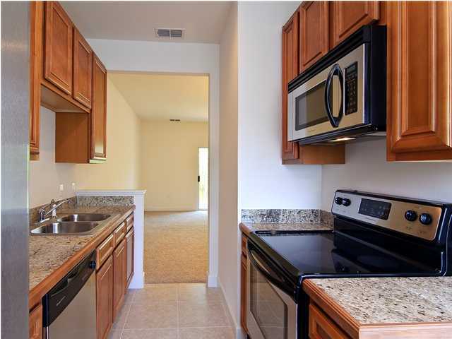 PALMS OF FREEPORT - Residential Lease