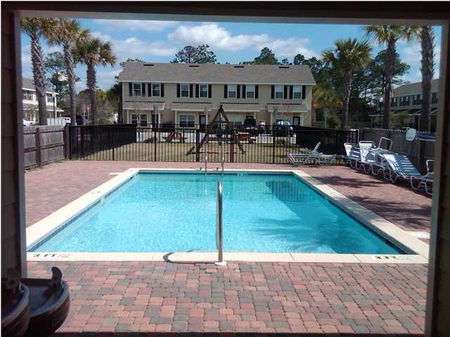 PALMS OF FREEPORT - Residential Lease